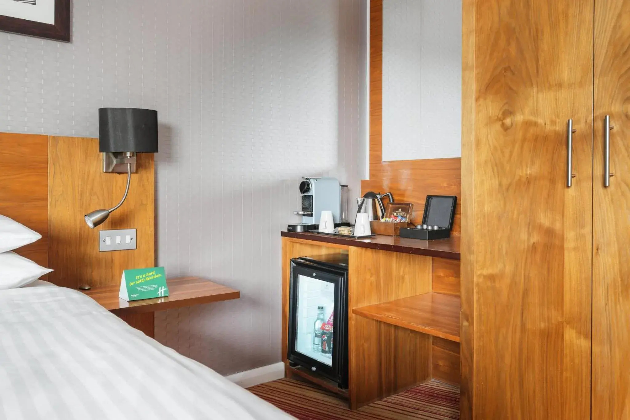 Premium King Room in Holiday Inn Norwich City by IHG Premium King Room in Holiday Inn Norwich City by IHG