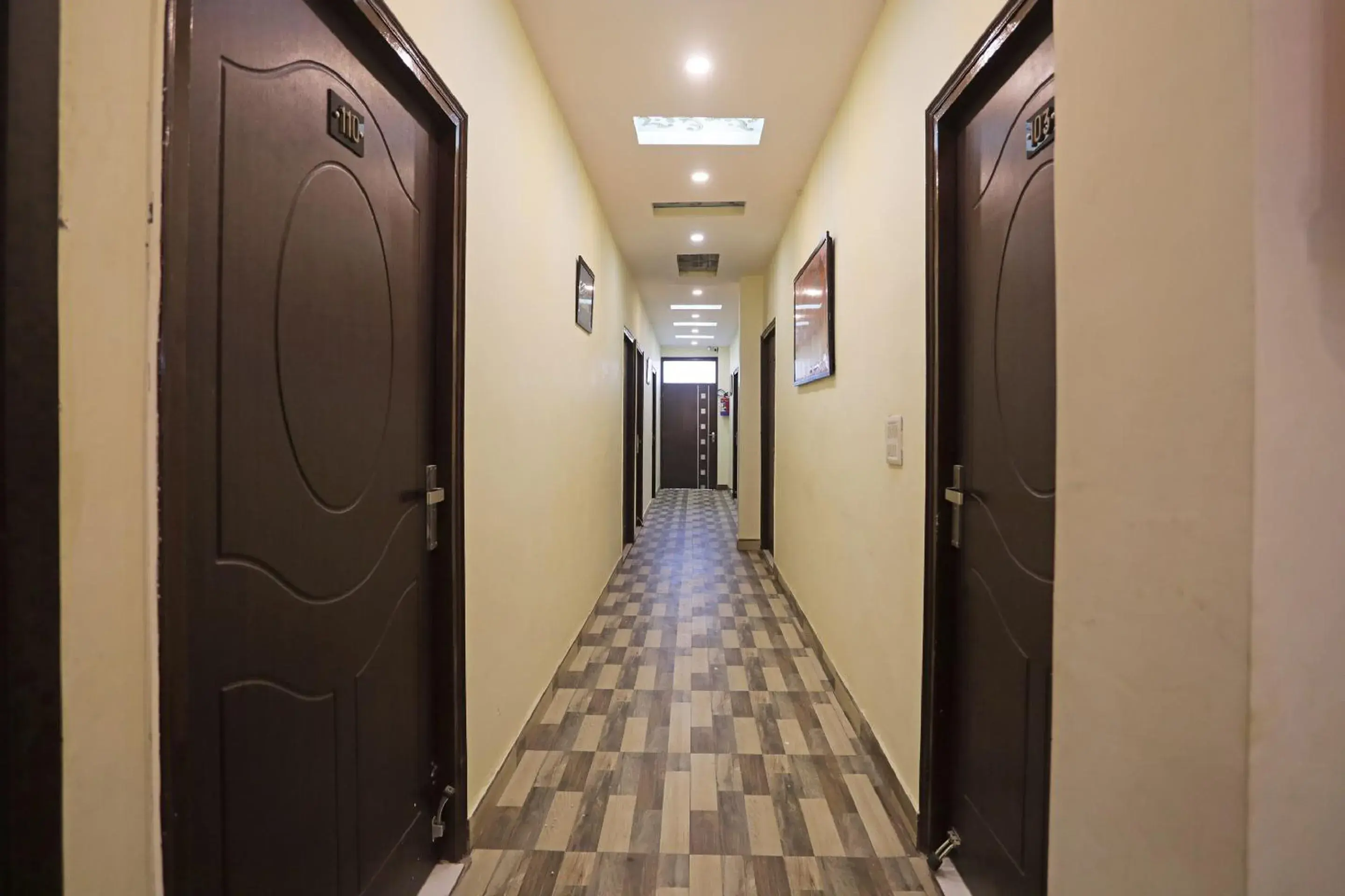 Super Hotel O Raj Palace Super Hotel O Raj Palace