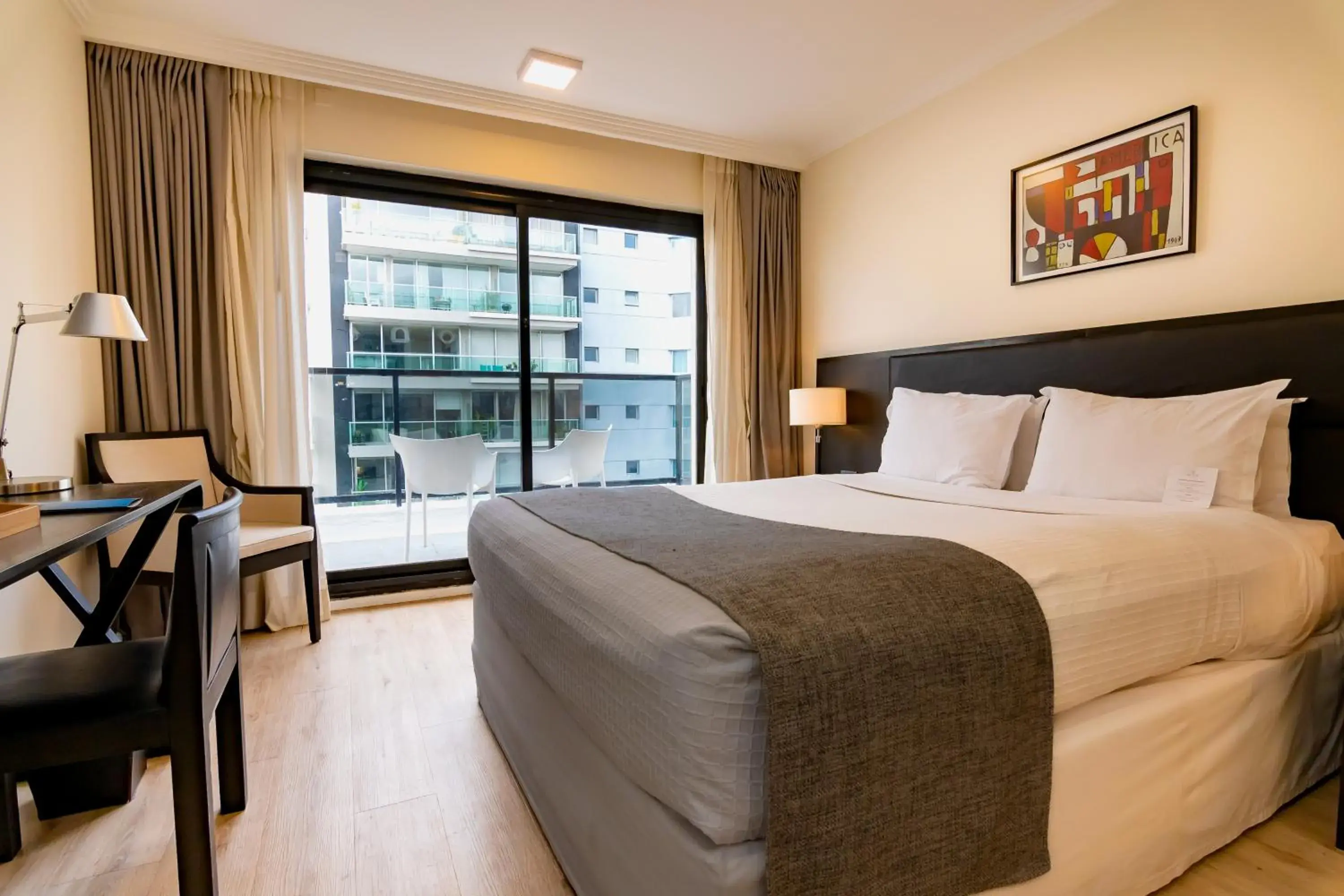 Double Room with Balcony in After Hotel Montevideo Double Room with Balcony in After Hotel Montevideo