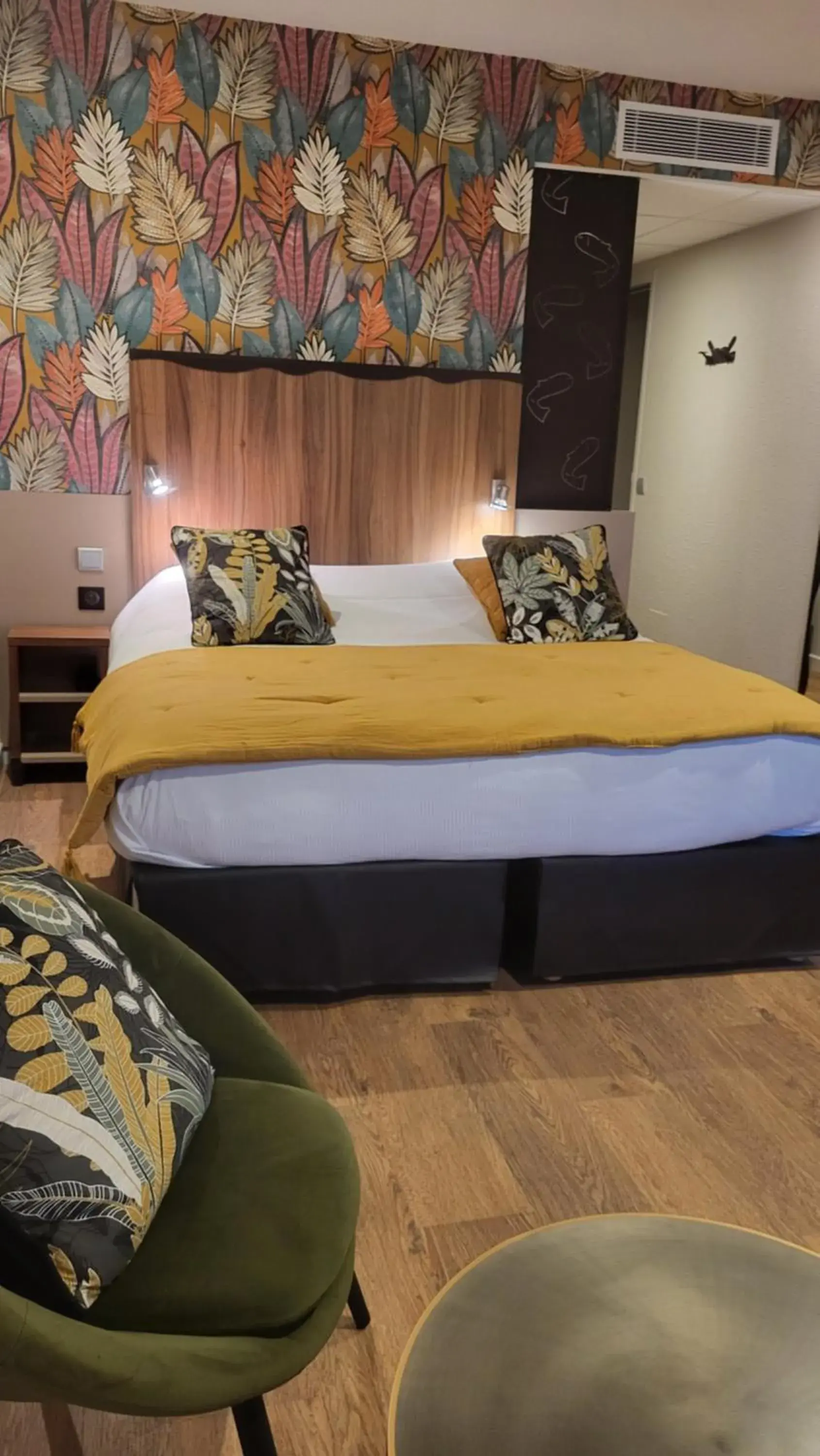 Privilege Double Room in Hôtel Spa La Truite Dorée Privilege Double Room in Hôtel Spa La Truite Dorée