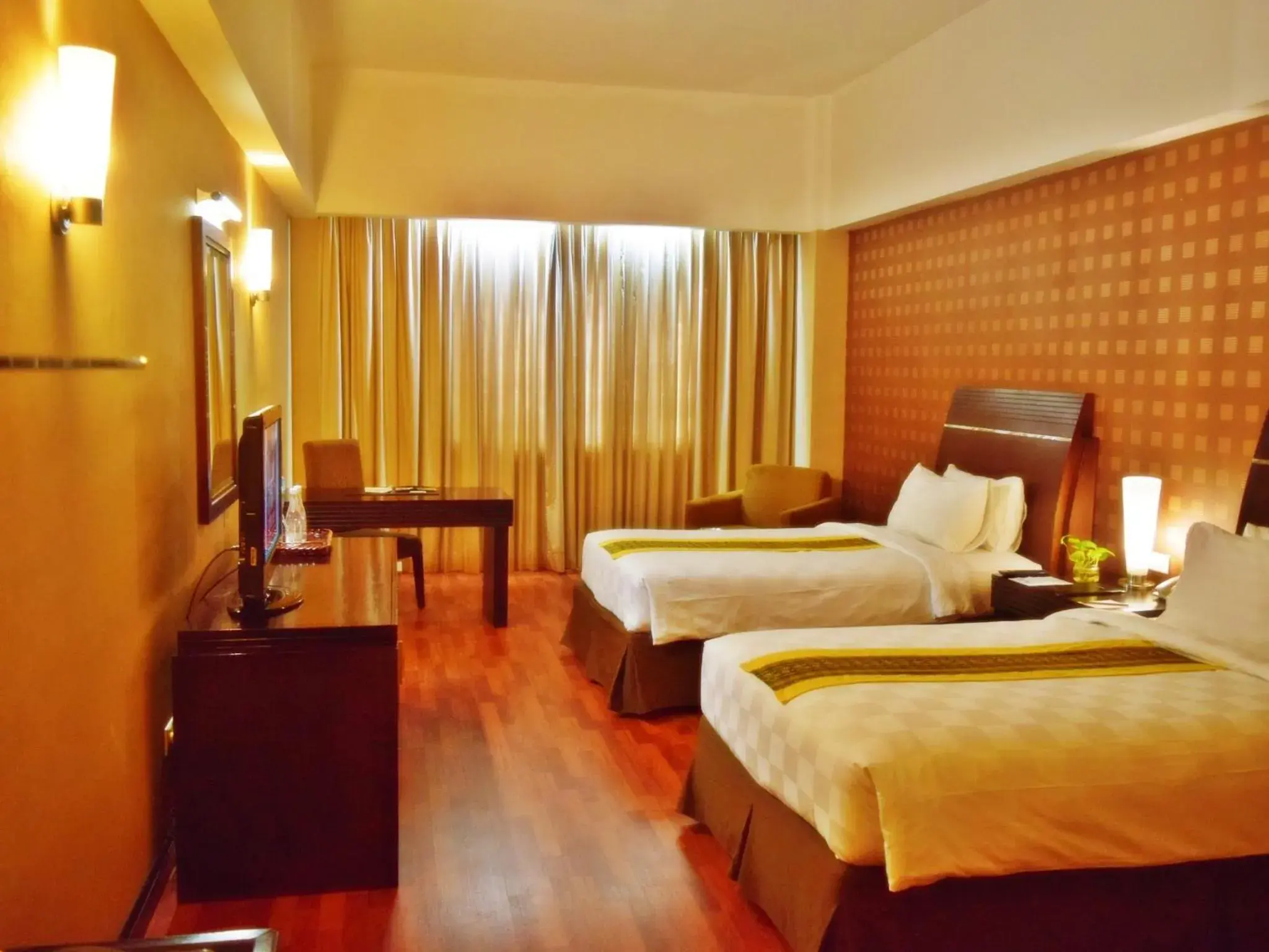 Superior Double or Twin Room in Grand Elite Hotel Pekanbaru Superior Double or Twin Room in Grand Elite Hotel Pekanbaru