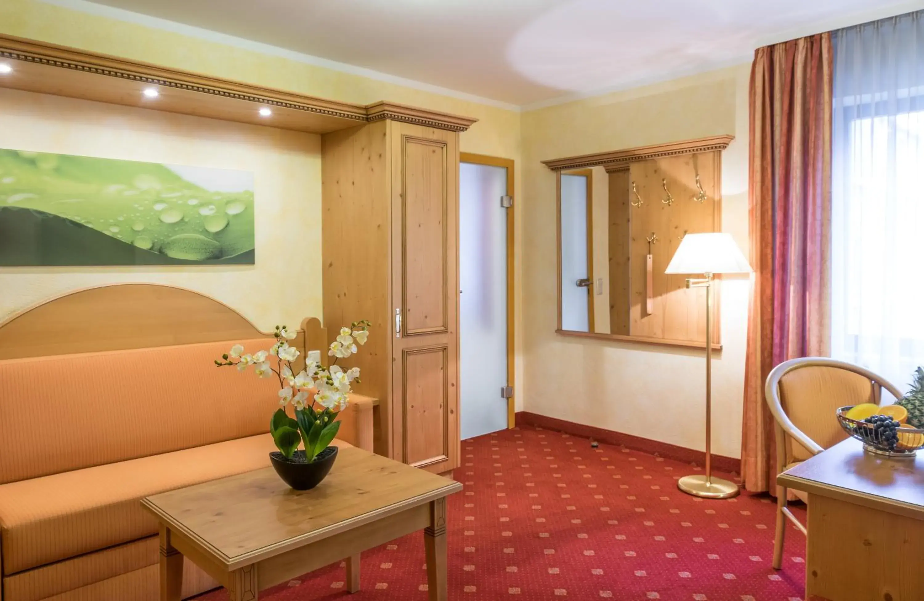 Suite in Hotel Holl Suite in Hotel Holl