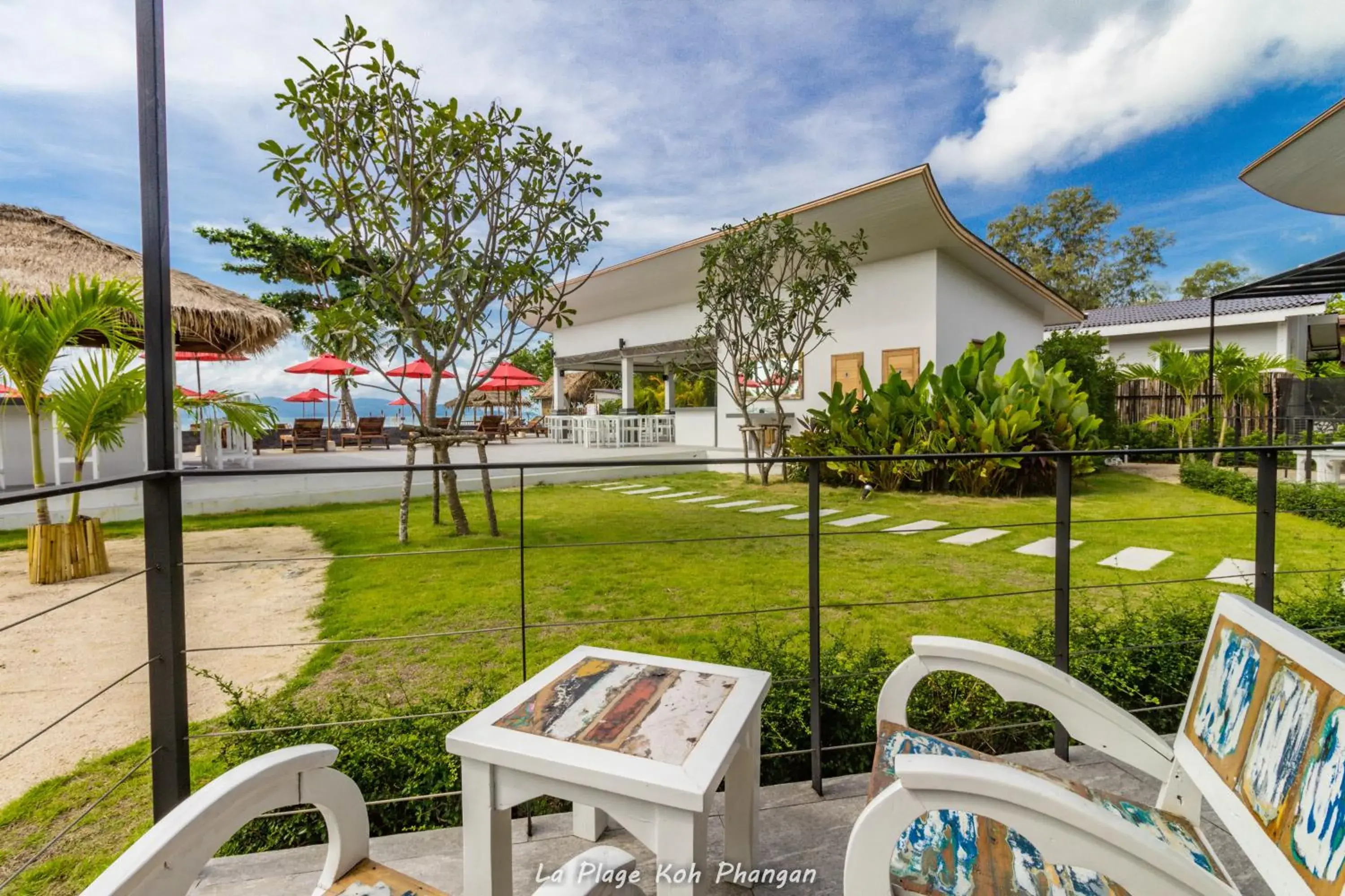 Deluxe Bungalow - Beach Front in la plage resort & beach club Deluxe Bungalow - Beach Front in la plage resort & beach club