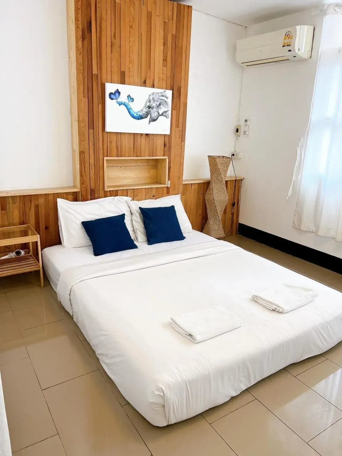 Standard Twin Room in Cozy by Funwahn Standard Twin Room in Cozy by Funwahn