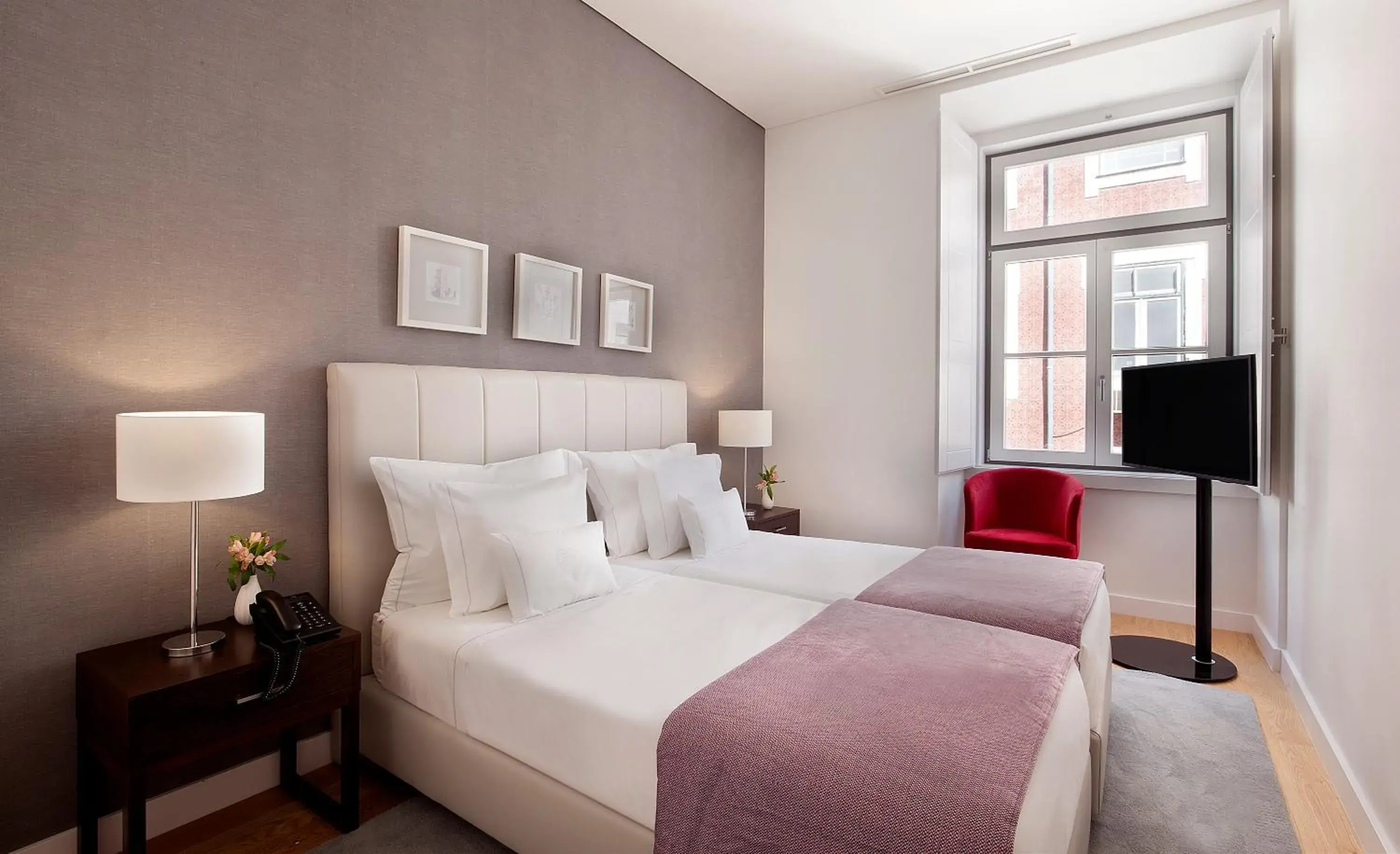 One-Bedroom Apartment in Grape Harbor Prata Apartments One-Bedroom Apartment in Grape Harbor Prata Apartments