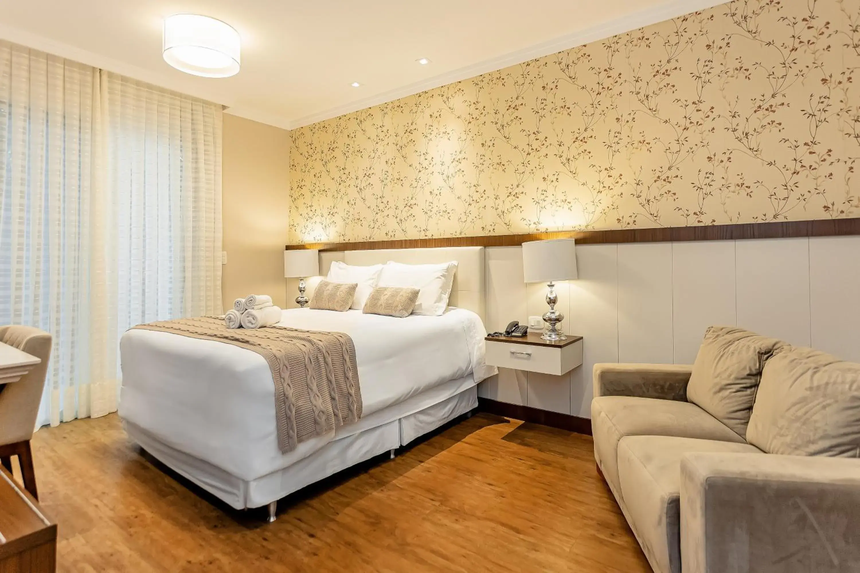 Queen Room with Spa Bath in Hotel Jardins da Colina Queen Room with Spa Bath in Hotel Jardins da Colina