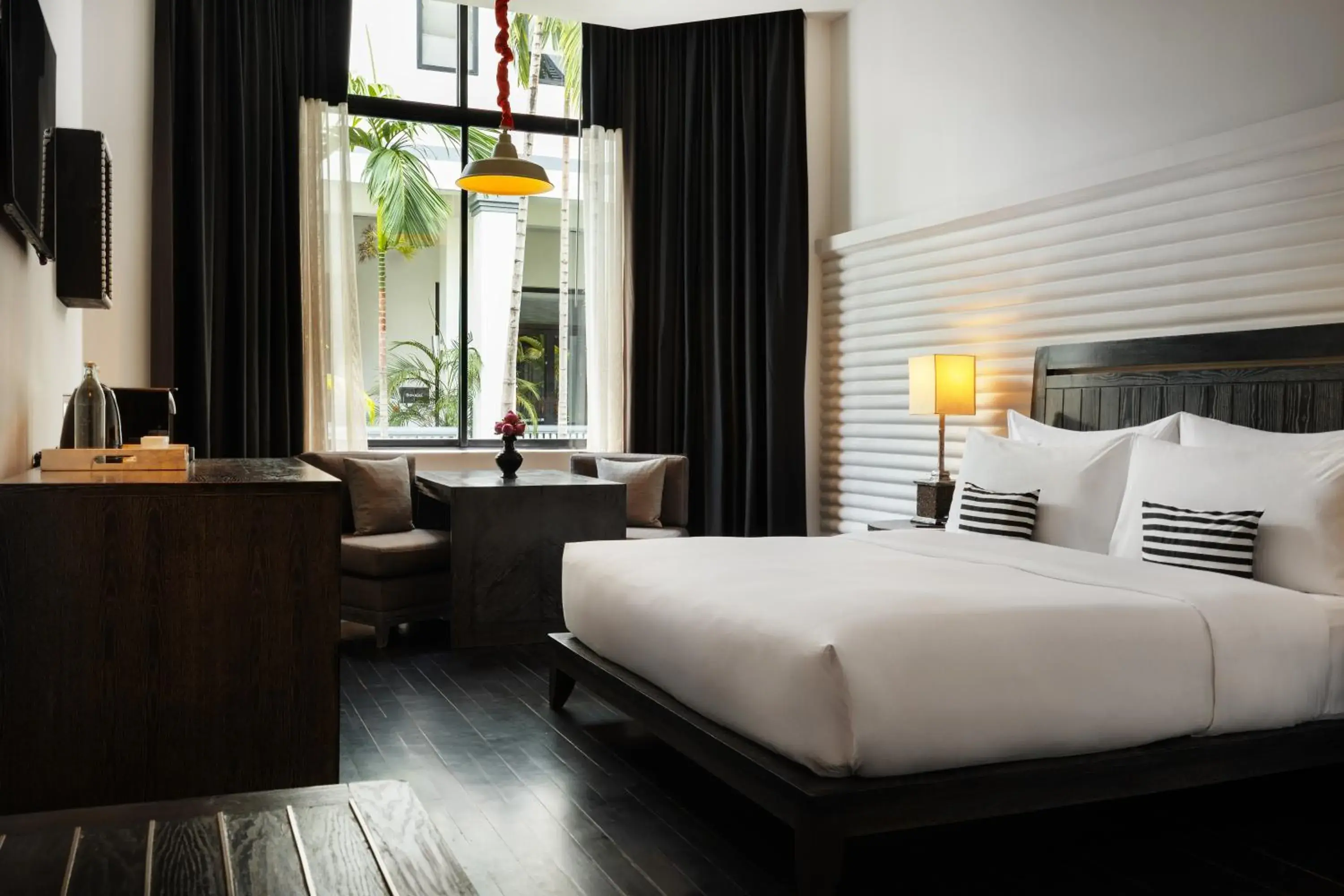 Superior King Room in Shinta Mani Angkor Superior King Room in Shinta Mani Angkor