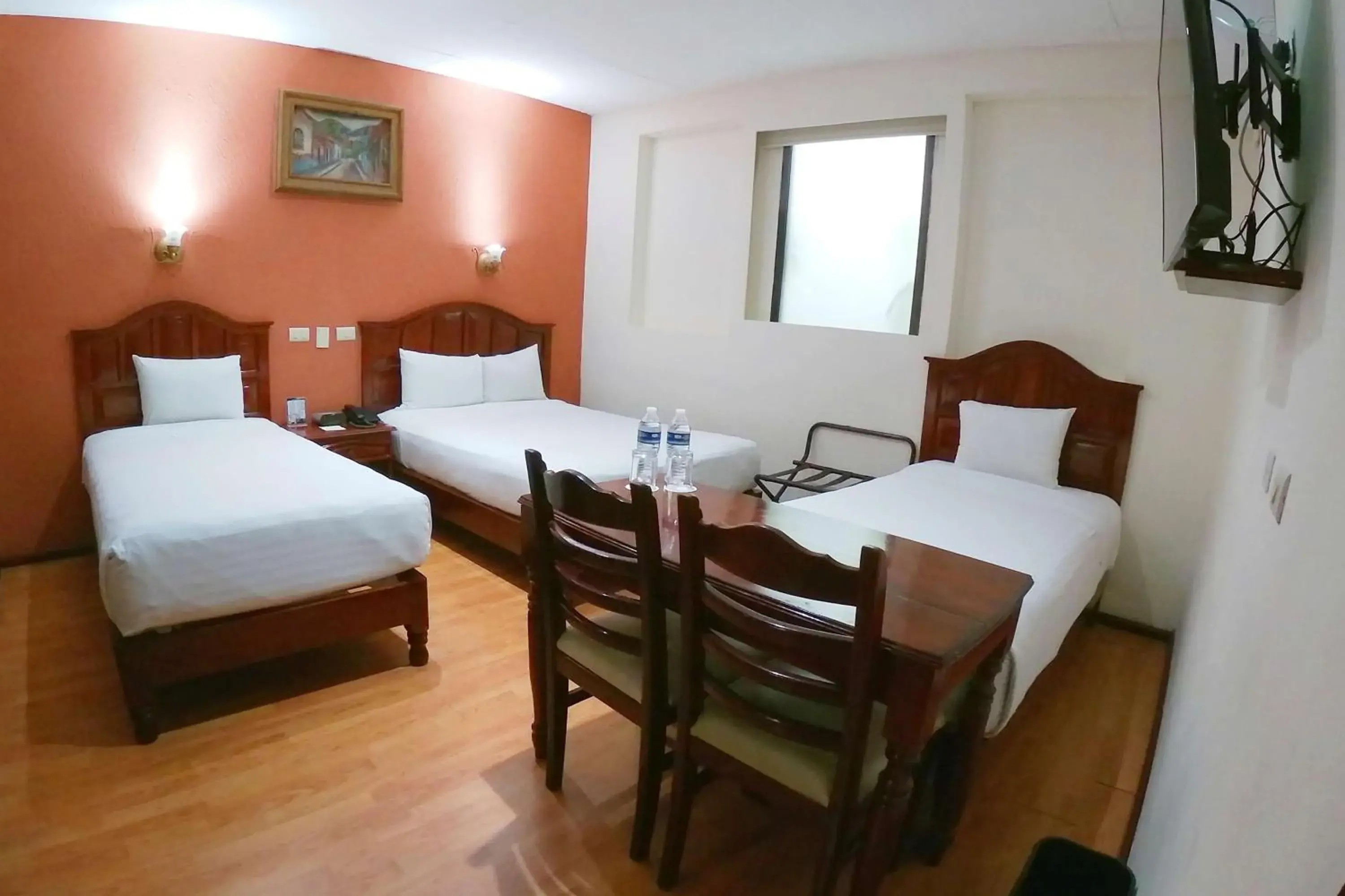 1 Double Bed and 2 Single Beds - Non Smoking in Best Western Hotel Madan 1 Double Bed and 2 Single Beds - Non Smoking in Best Western Hotel Madan