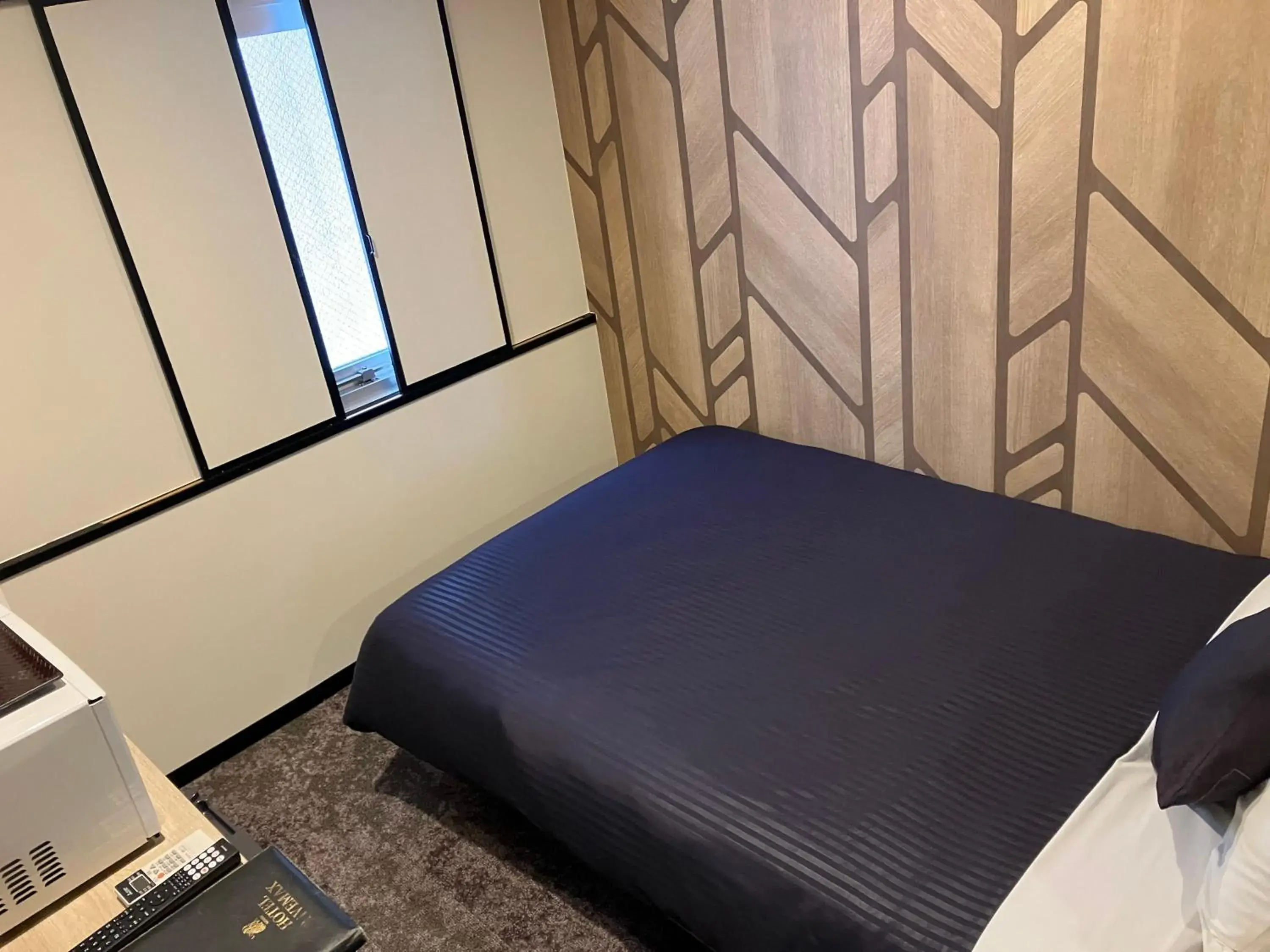 Double Room with Small Double Bed - single occupancy in HOTEL LiVEMAX BUDGET Naha Double Room with Small Double Bed - single occupancy in HOTEL LiVEMAX BUDGET Naha