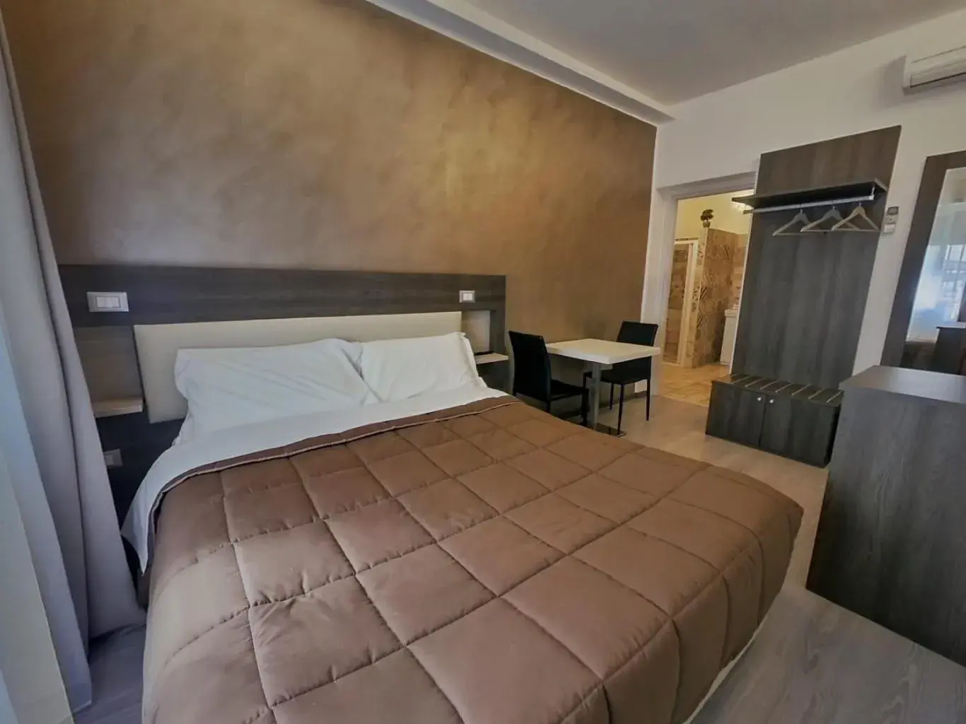 Single Room in Kunesias B&B Single Room in Kunesias B&B