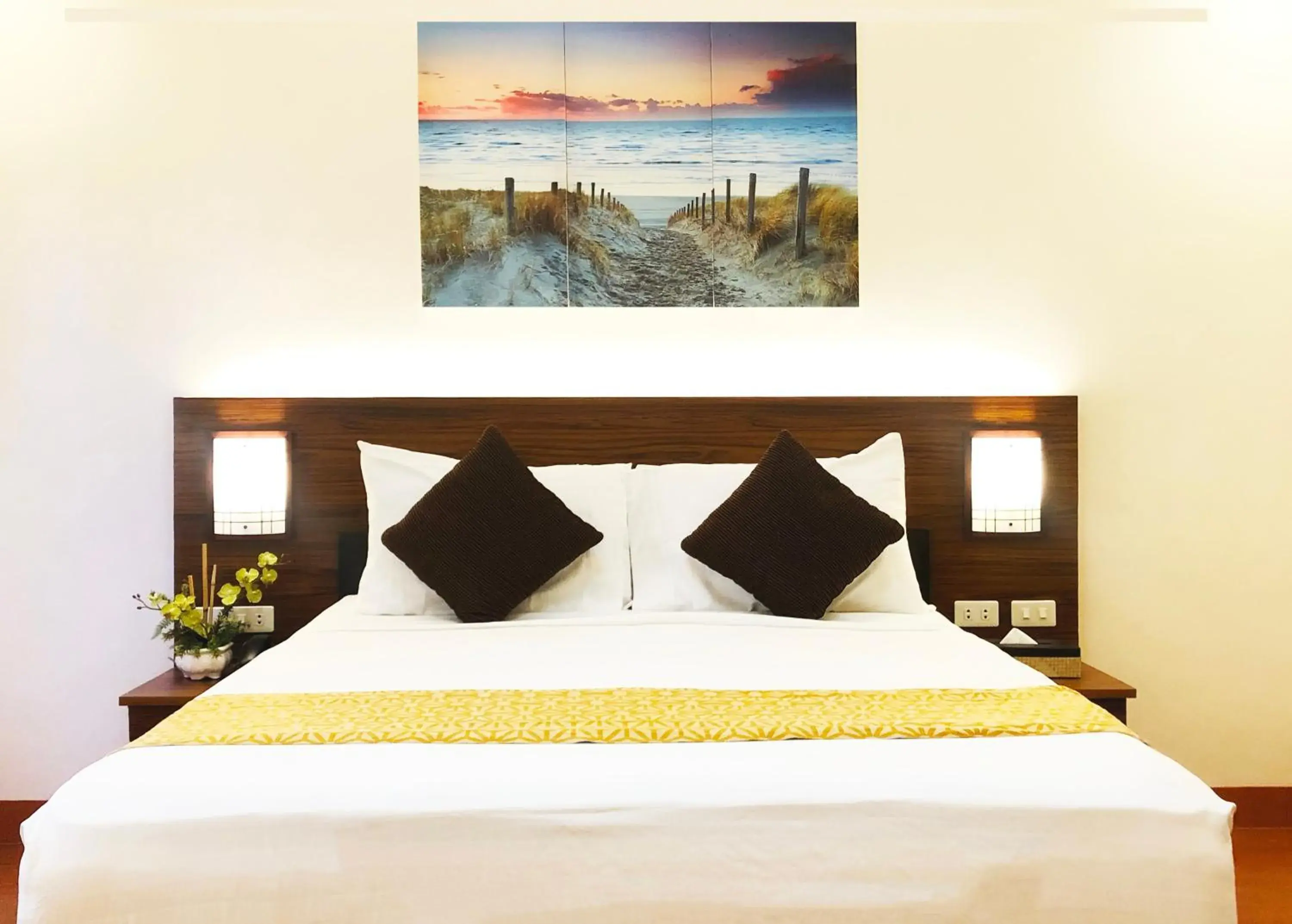 Deluxe Room in Klir Waterpark Resort and Hotels Deluxe Room in Klir Waterpark Resort and Hotels