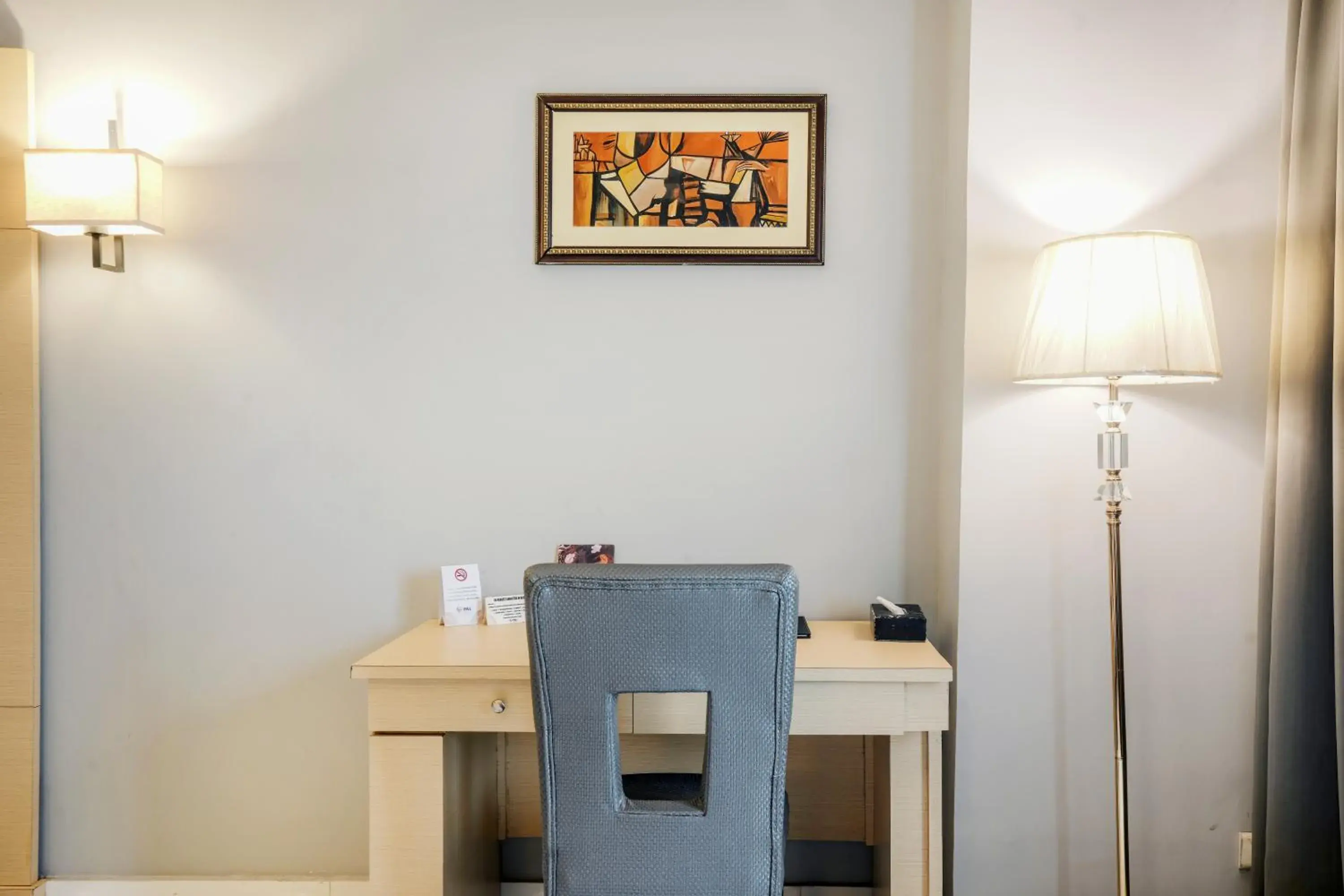 Standard Twin Room - single occupancy in Hotel Pal Heights Standard Twin Room - single occupancy in Hotel Pal Heights