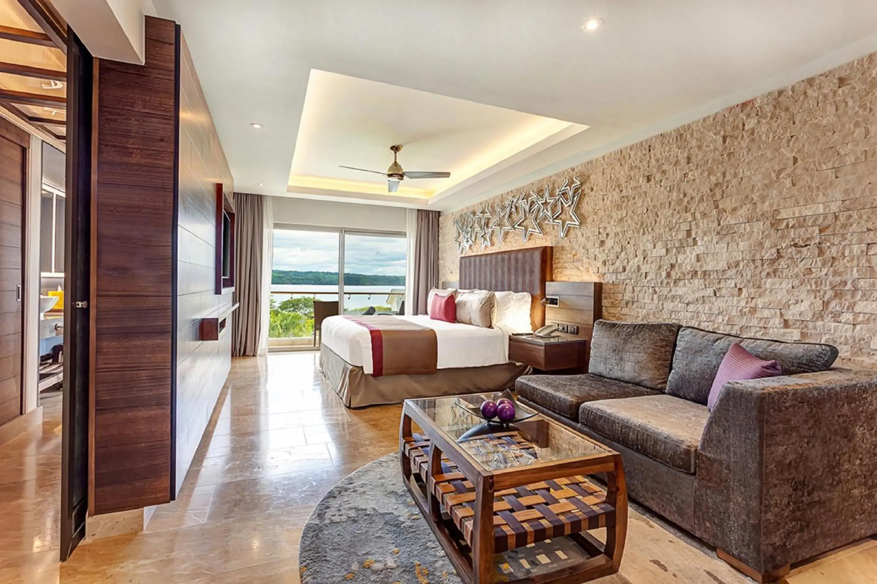 Junior Suite Ocean View - single occupancy in Planet Hollywood Costa Rica by Royalton, An Autograph Collection All-Inclusive Resort Junior Suite Ocean View - single occupancy in Planet Hollywood Costa Rica by Royalton, An Autograph Collection All-Inclusive Resort