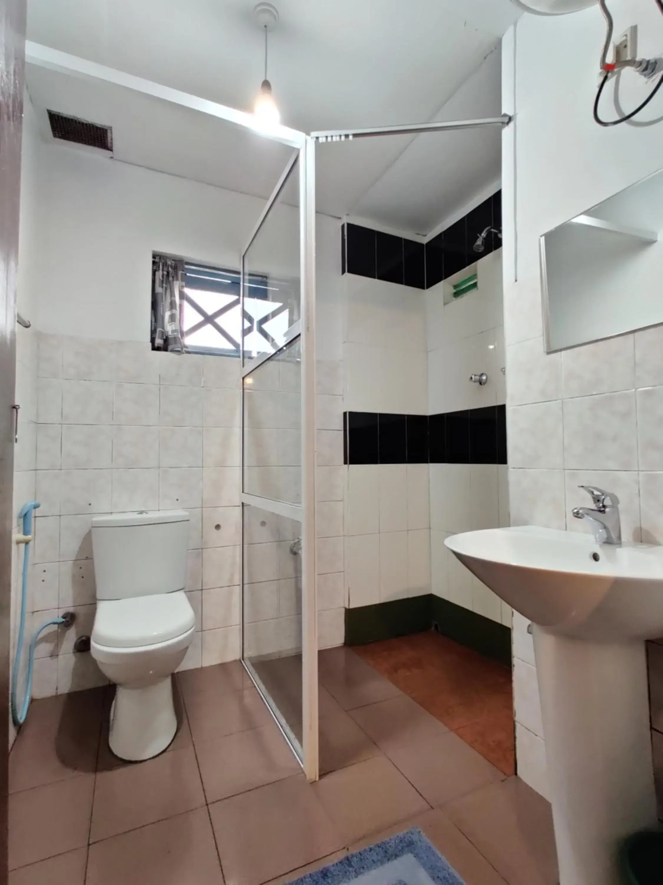 Triple Room - single occupancy in Carnation Rest Triple Room - single occupancy in Carnation Rest