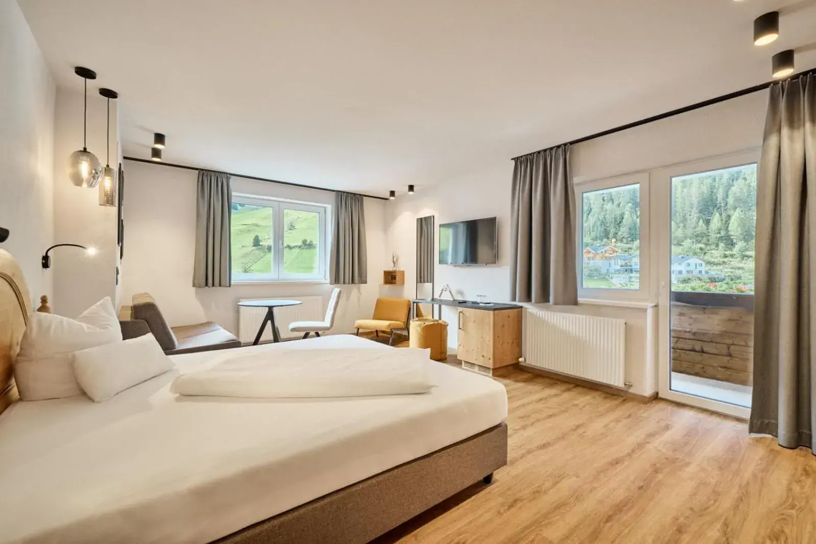 Double Room with Mountain View - single occupancy in Natur Alpin Hotel Feichtner Hof Double Room with Mountain View - single occupancy in Natur Alpin Hotel Feichtner Hof