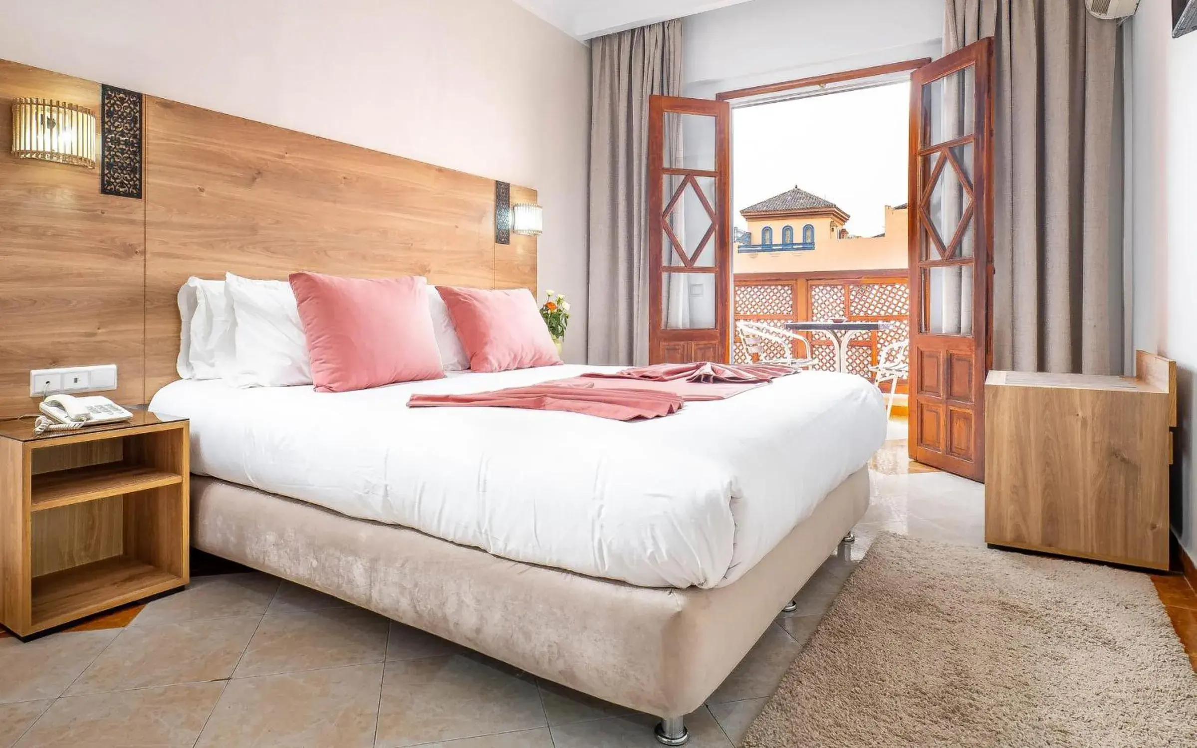 Superior Double Room in Hotel Oudaya & Spa Superior Double Room in Hotel Oudaya & Spa