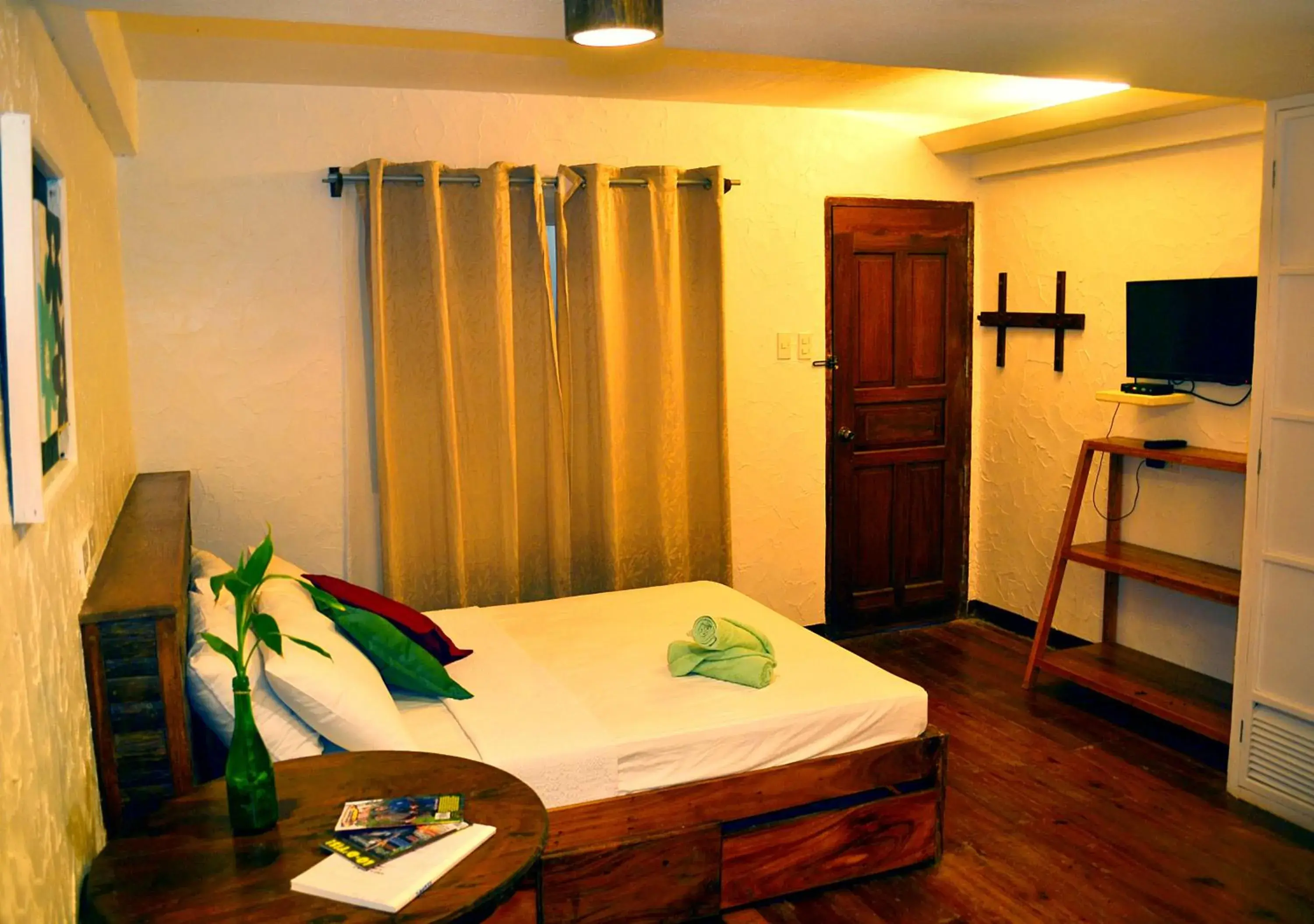 Superior Double Room in Alta Vista Ilocandia Inc. Superior Double Room in Alta Vista Ilocandia Inc.