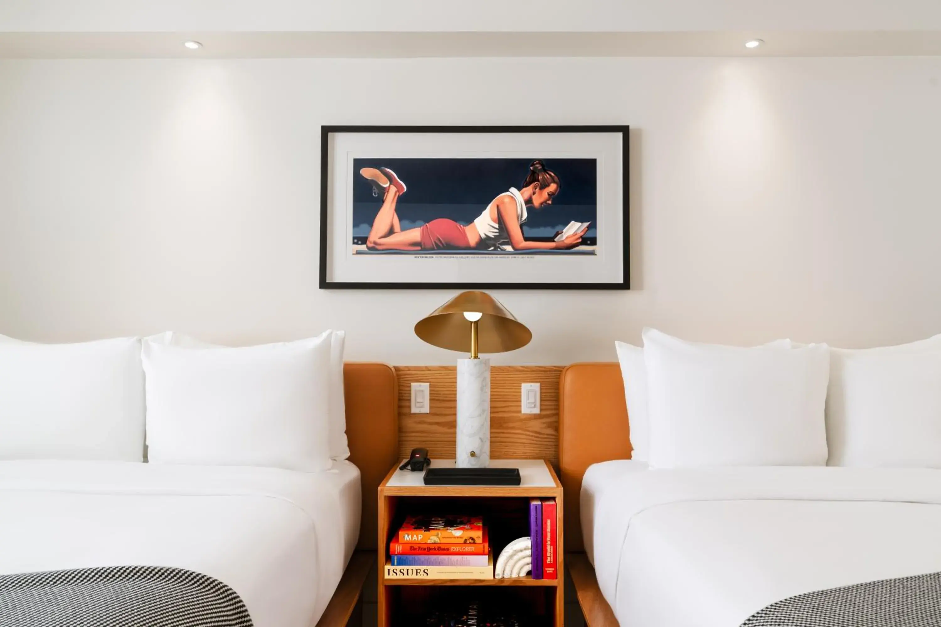 Signature Double in Short Stories Hotel Near The Grove Signature Double in Short Stories Hotel Near The Grove