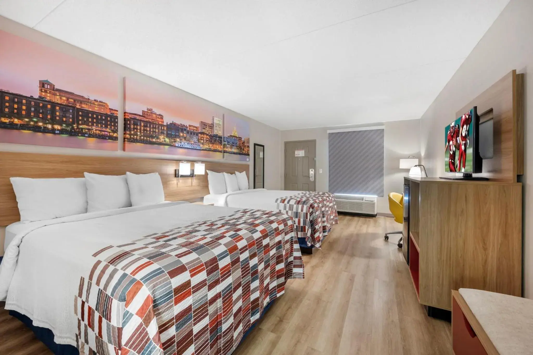 Superior Room with Two Queen Beds Non-Smoking in Days Inn by Wyndham Franklin Nashville Superior Room with Two Queen Beds Non-Smoking in Days Inn by Wyndham Franklin Nashville