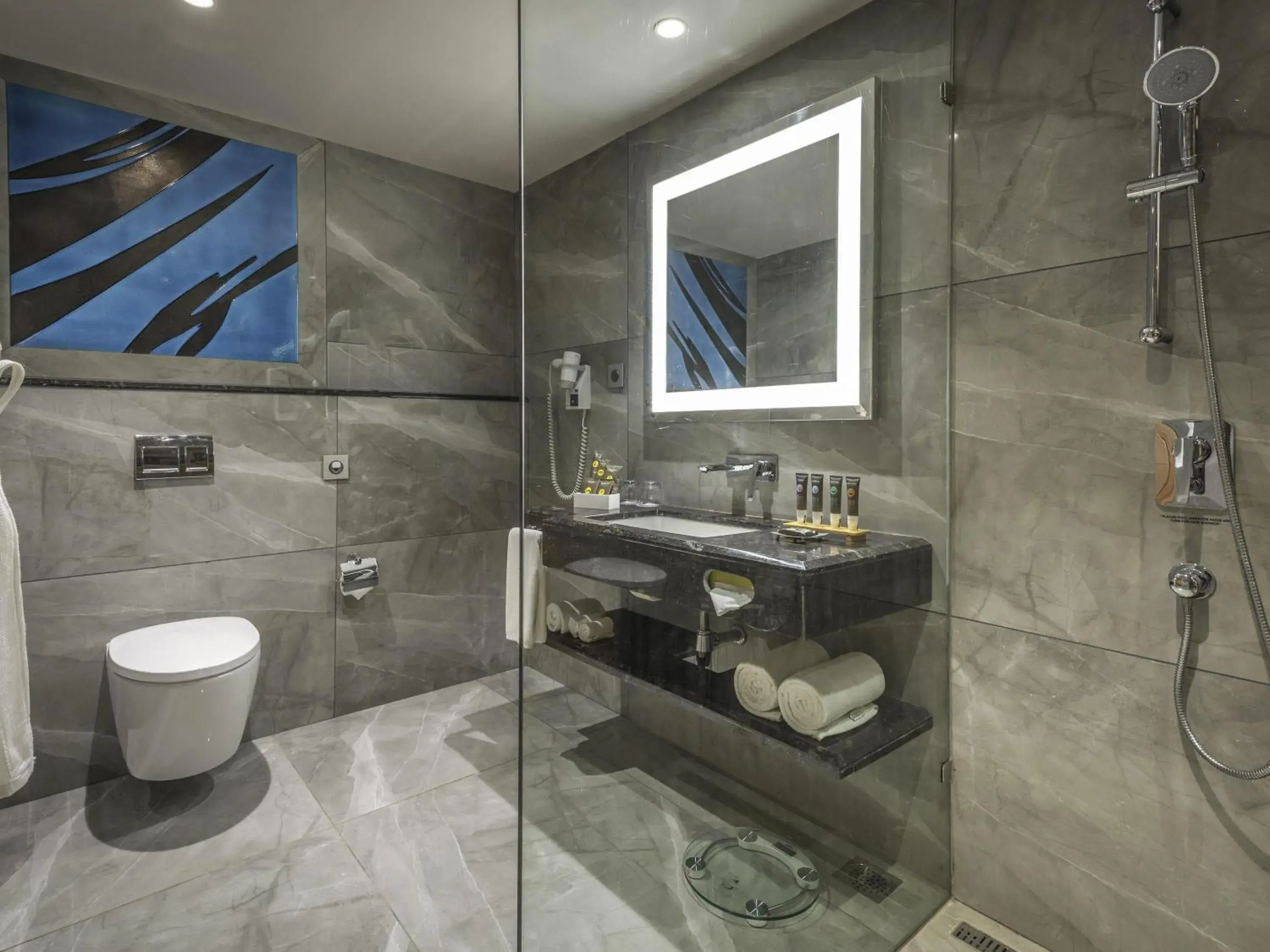 Family Studio Room - Queen Bed in Novotel Vijayawada Varun Family Studio Room - Queen Bed in Novotel Vijayawada Varun