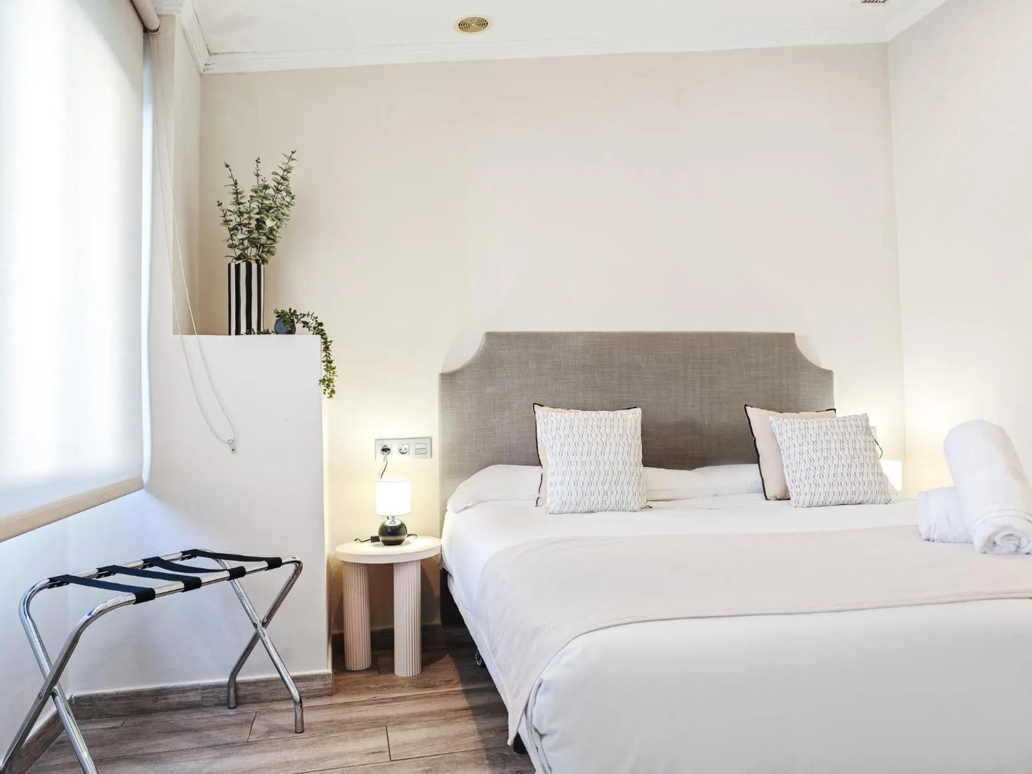 2 Bedroom Penthouse with Terrace in AZZ Sevilla Torre de la Plata Apartamentos 2 Bedroom Penthouse with Terrace in AZZ Sevilla Torre de la Plata Apartamentos