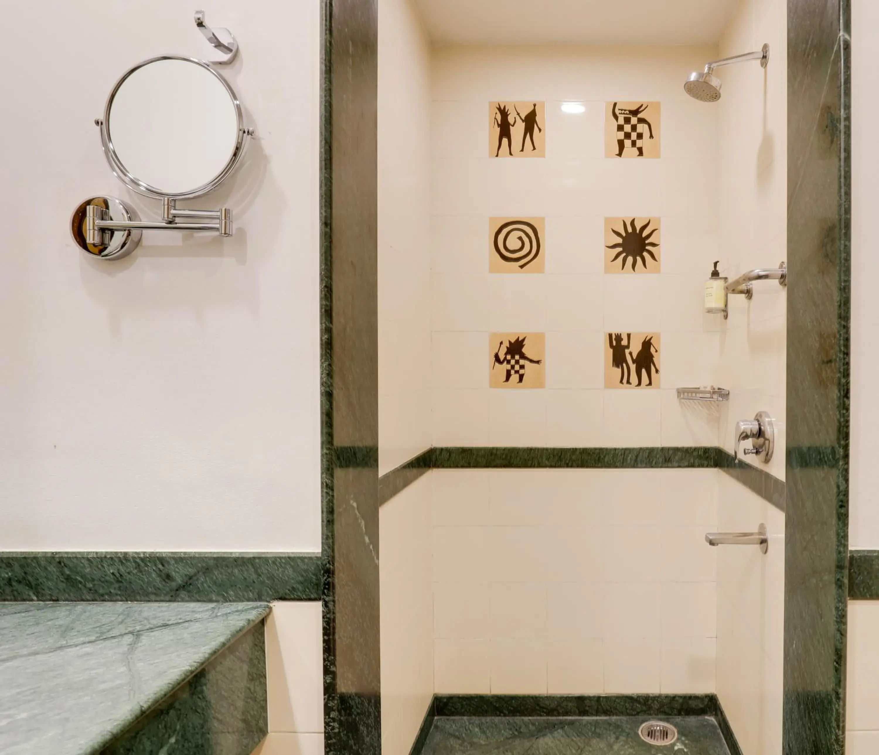 Superior Queen Room - single occupancy in Lemon Tree Hotel Chandigarh Superior Queen Room - single occupancy in Lemon Tree Hotel Chandigarh