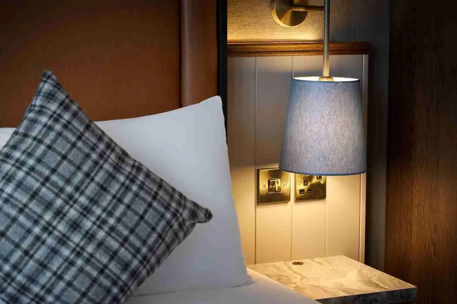 Superior King room in Leonardo Royal Hotel Edinburgh Superior King room in Leonardo Royal Hotel Edinburgh