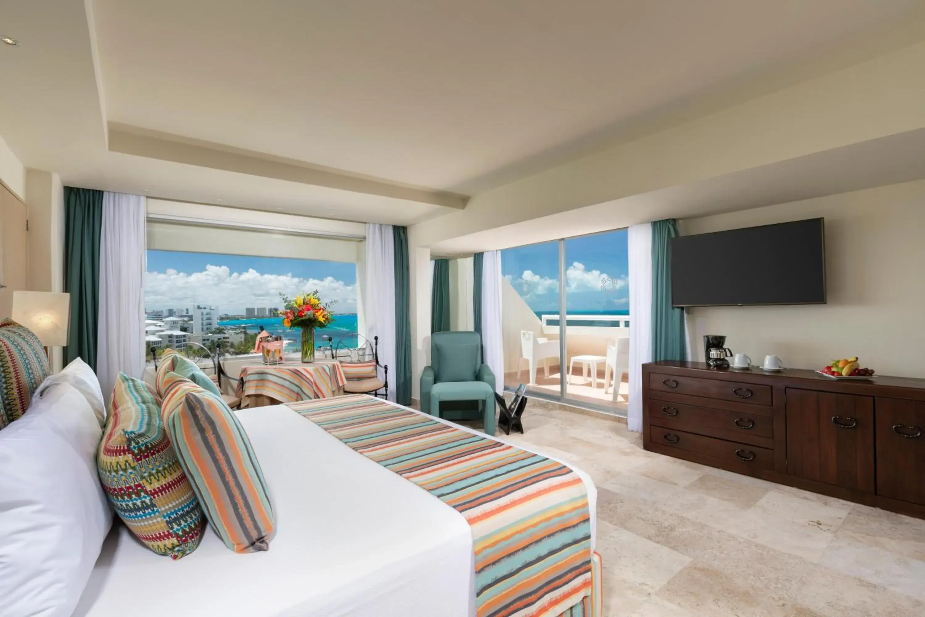 Grand Family Suite in Grand Oasis Palm - All inclusive Grand Family Suite in Grand Oasis Palm - All inclusive