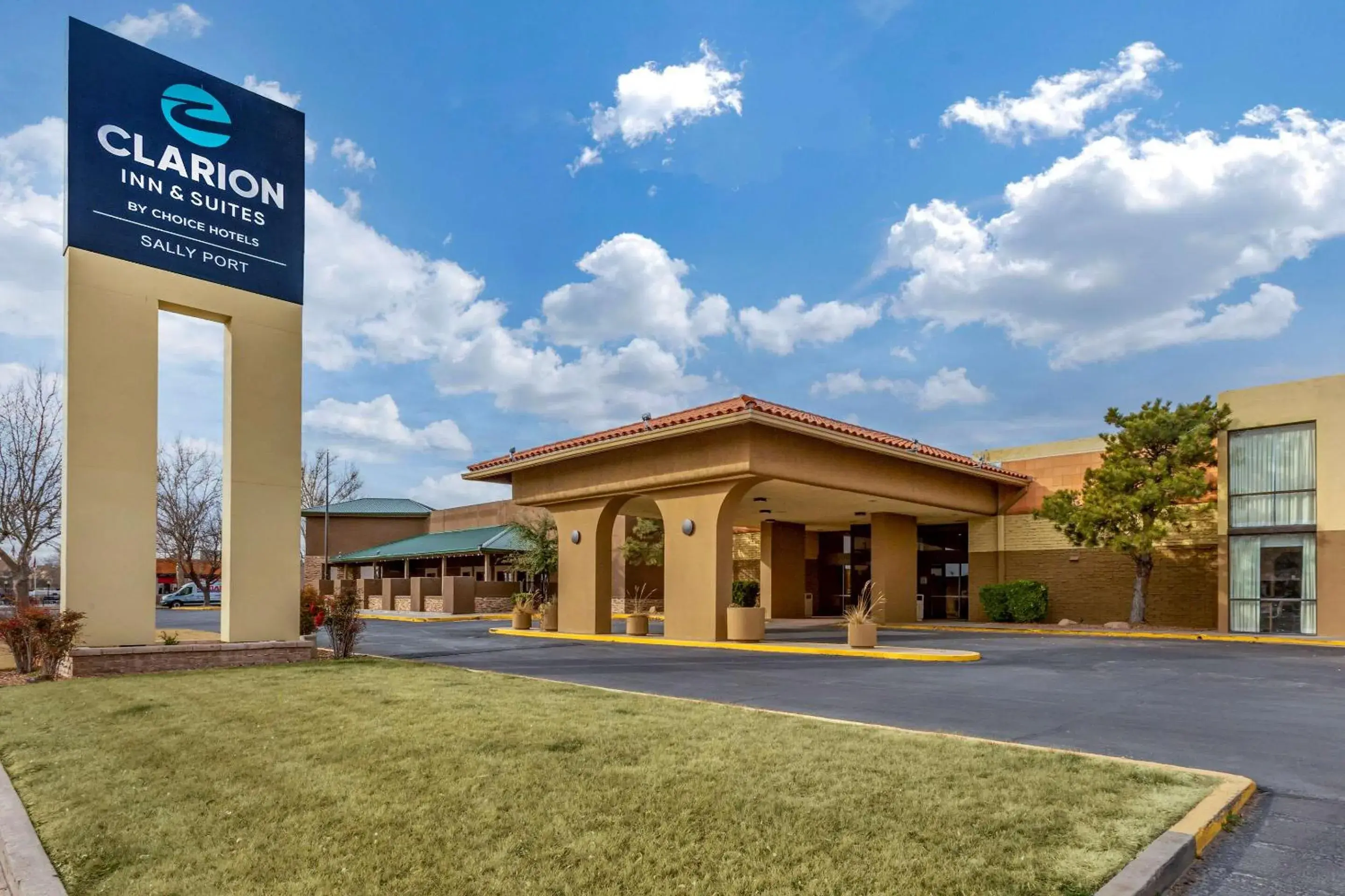 Clarion Inn & Suites Roswell Clarion Inn & Suites Roswell