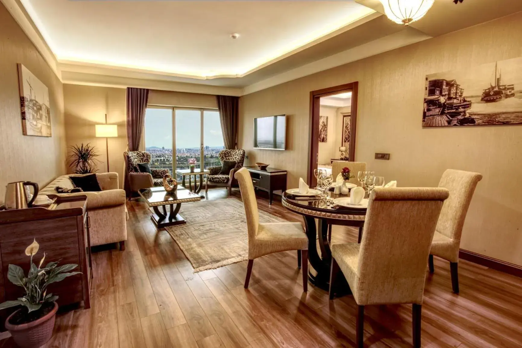 King Suite with Sea View in Grand Makel Hotel Topkapi King Suite with Sea View in Grand Makel Hotel Topkapi