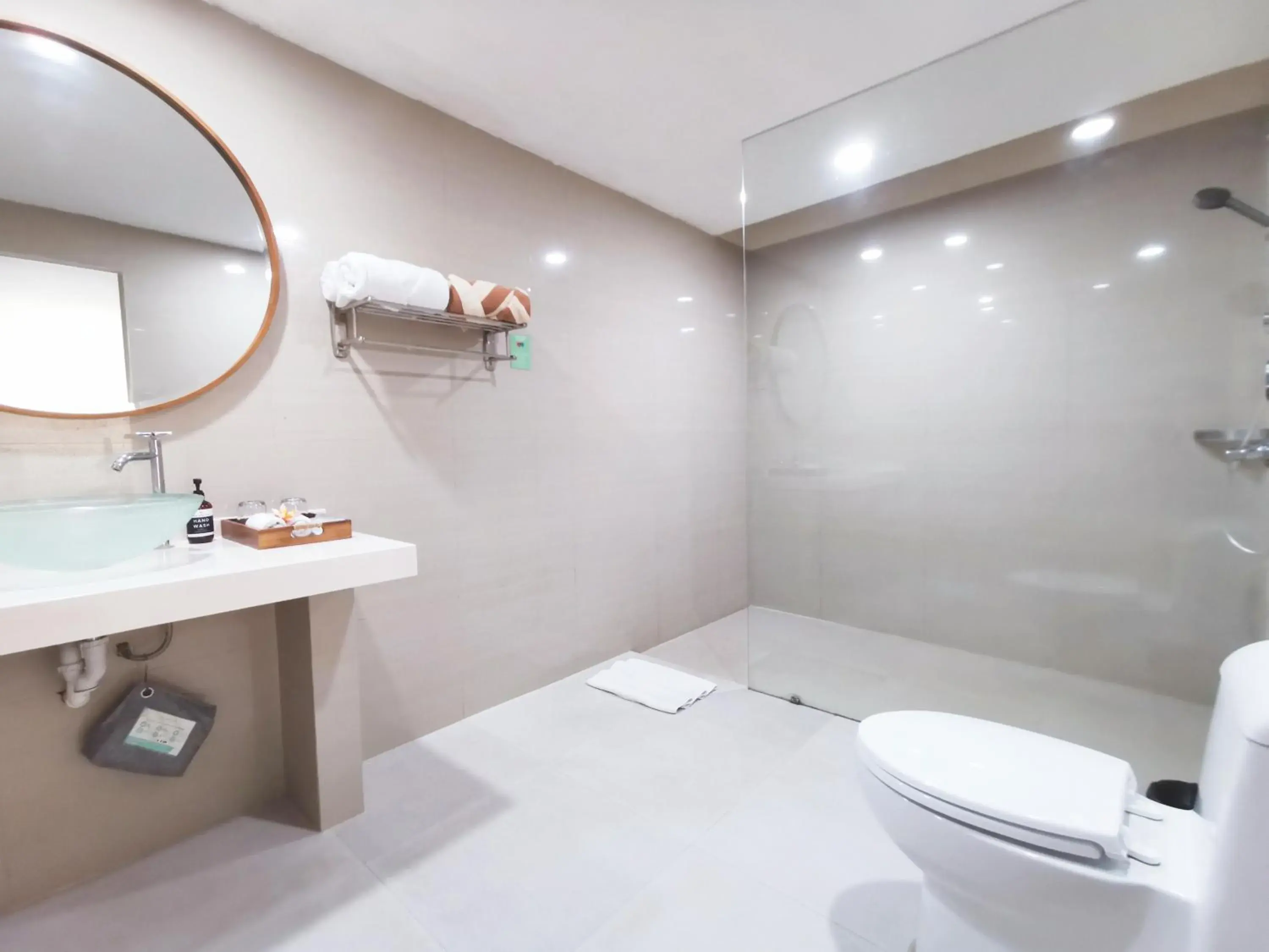 Deluxe Three Bedroom Villa in Kumpul Kumpul Villa Seminyak - CHSE Certified Deluxe Three Bedroom Villa in Kumpul Kumpul Villa Seminyak - CHSE Certified