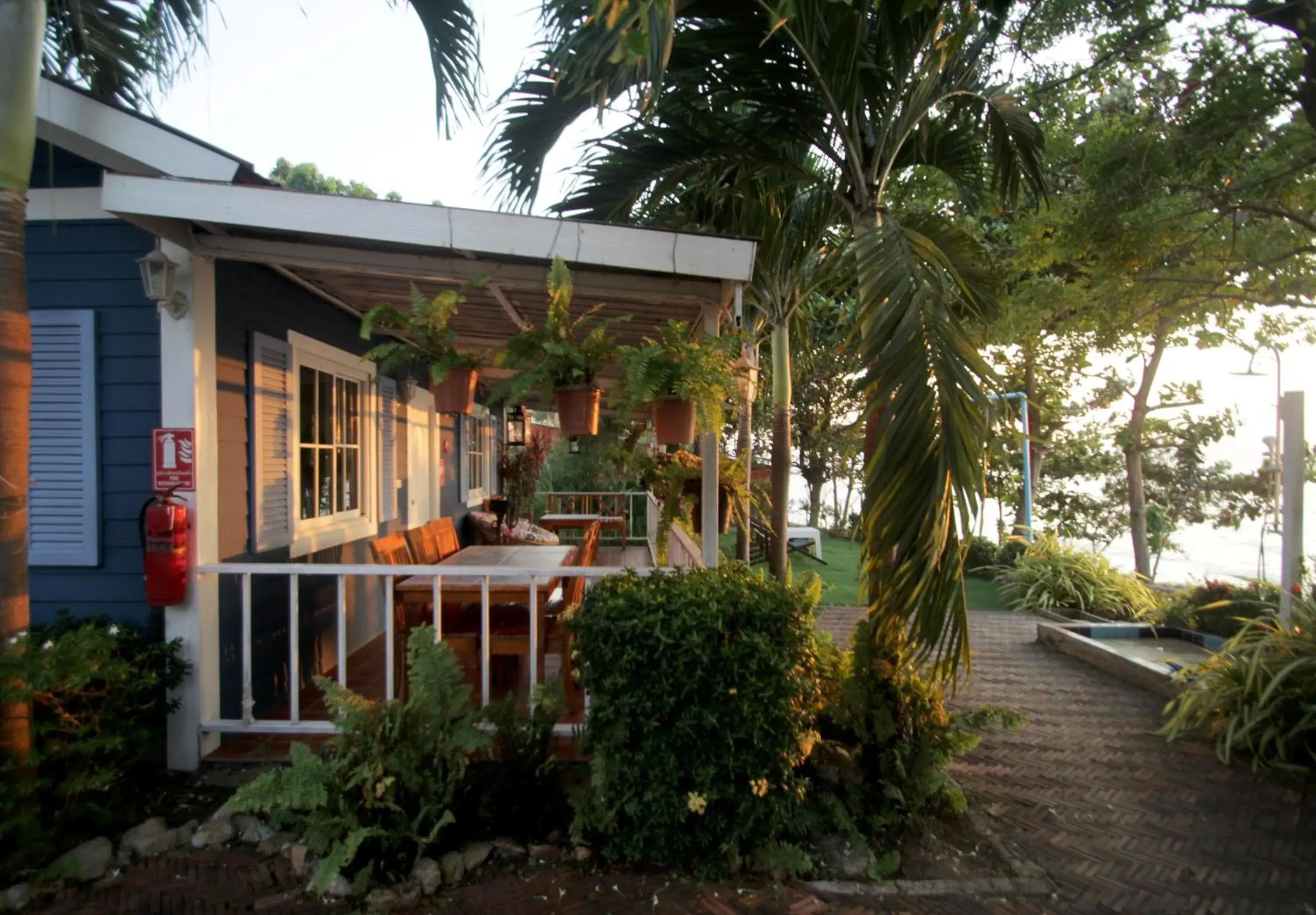 Deluxe Suite with Sea View in Pattaya Paradise Beach Resort Deluxe Suite with Sea View in Pattaya Paradise Beach Resort