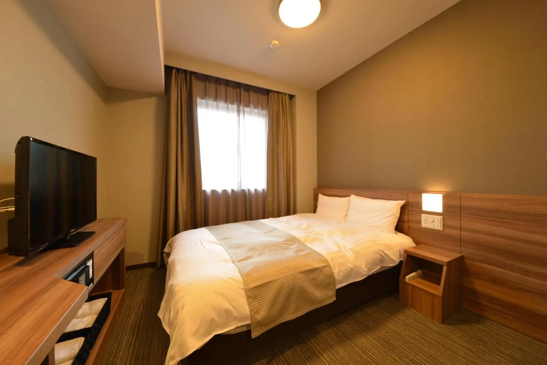 Adjoining Double Room with Shower - Non Smoking - No Daily Cleaning in Dormy Inn Takamatsu Chuo Koenmae Natural Hot Spring Adjoining Double Room with Shower - Non Smoking - No Daily Cleaning in Dormy Inn Takamatsu Chuo Koenmae Natural Hot Spring