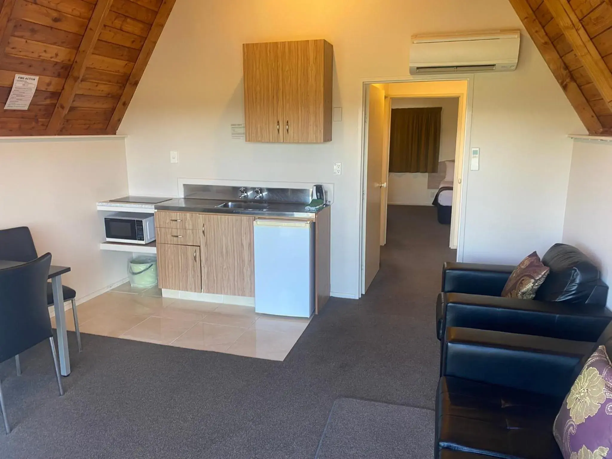 One-Bedroom Chalet in Mountain Chalets Motel One-Bedroom Chalet in Mountain Chalets Motel