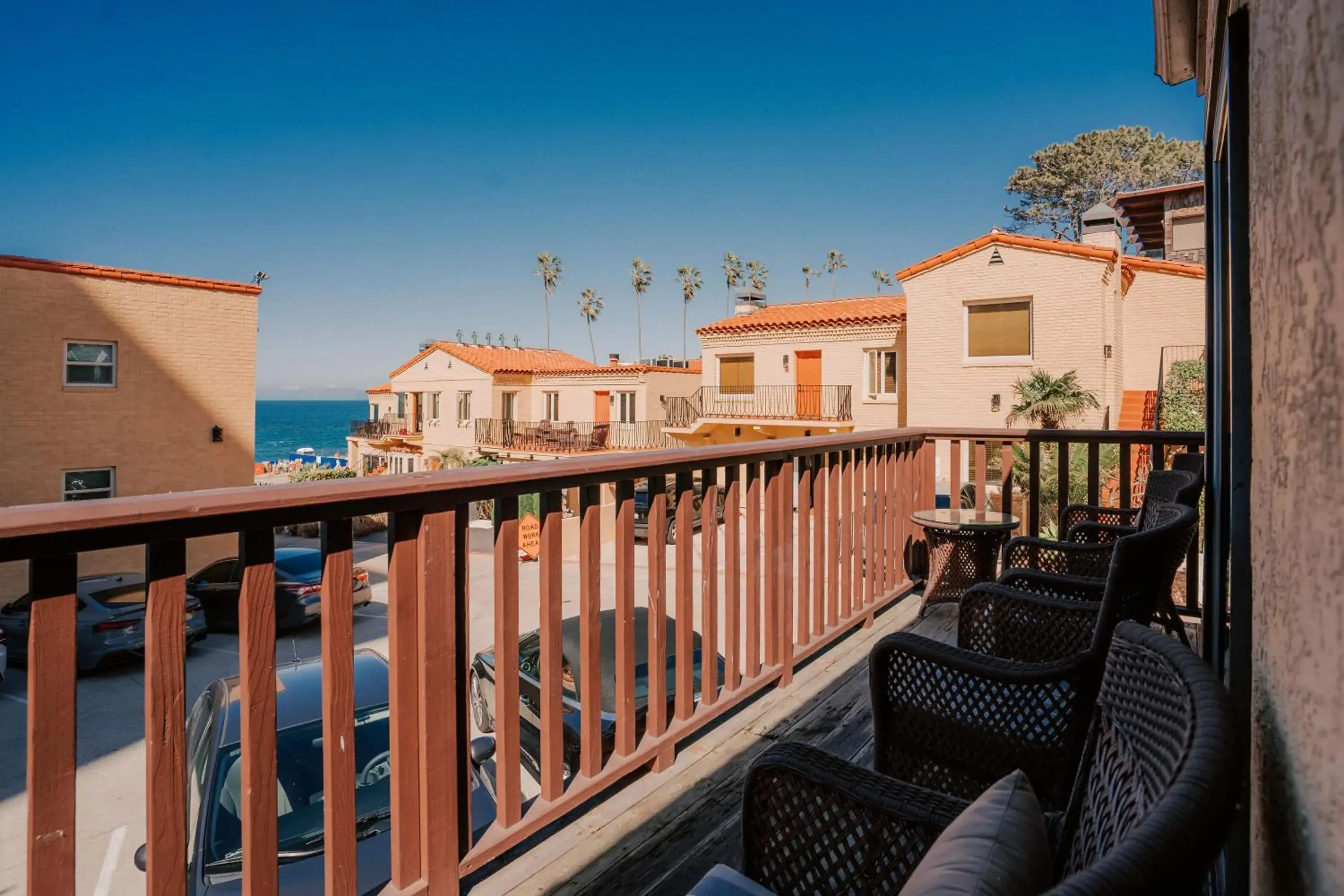 Superior Suite with Sea View in Pantai Inn Superior Suite with Sea View in Pantai Inn