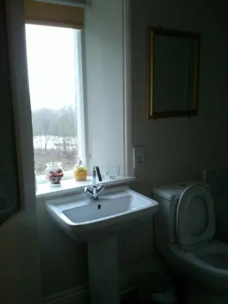 Standard Single Room in Oakfield Lodge Guest House Stockport Standard Single Room in Oakfield Lodge Guest House Stockport