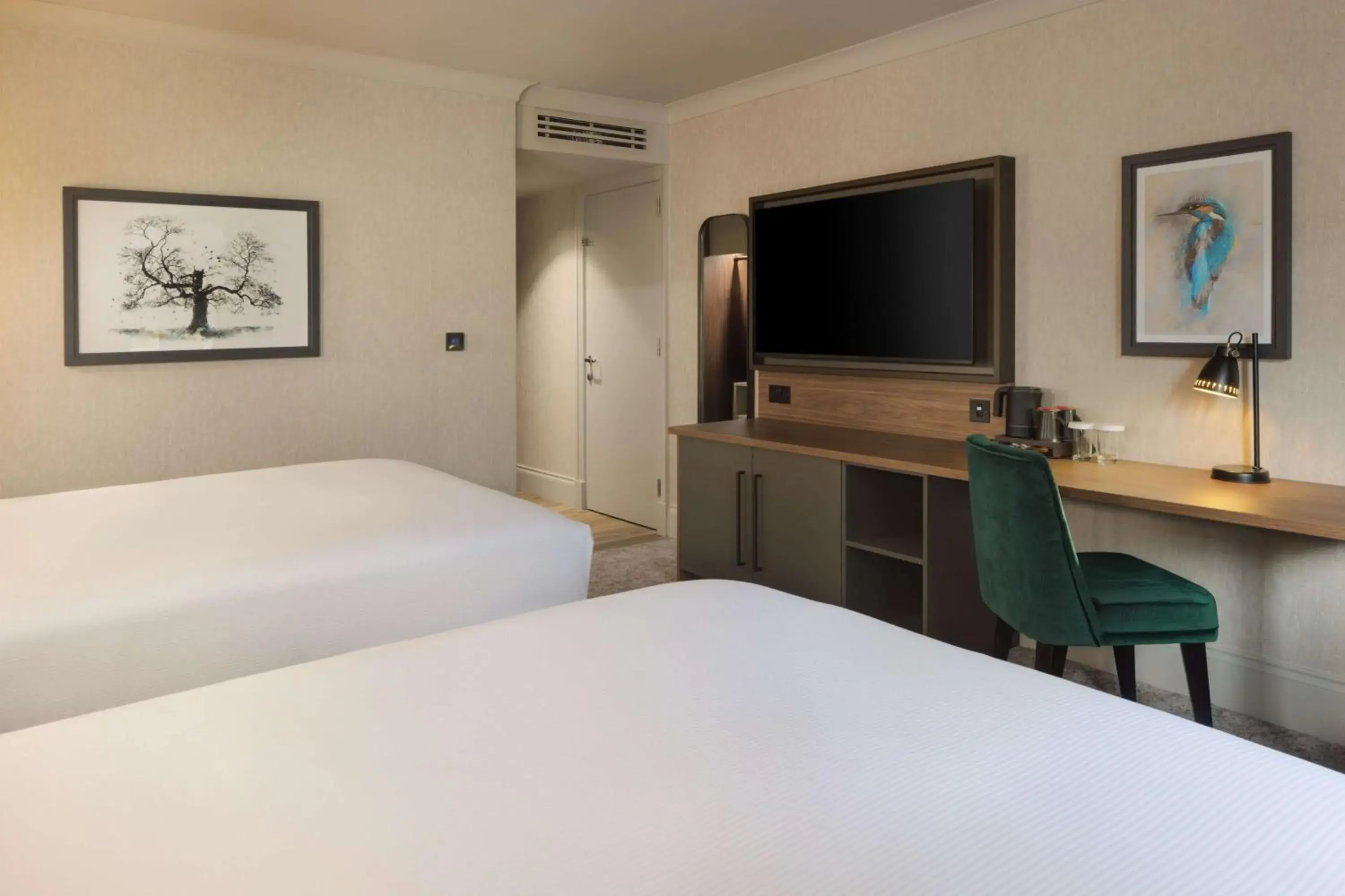 Double Room with Two Double Beds in Doubletree by Hilton Belfast Templepatrick Double Room with Two Double Beds in Doubletree by Hilton Belfast Templepatrick