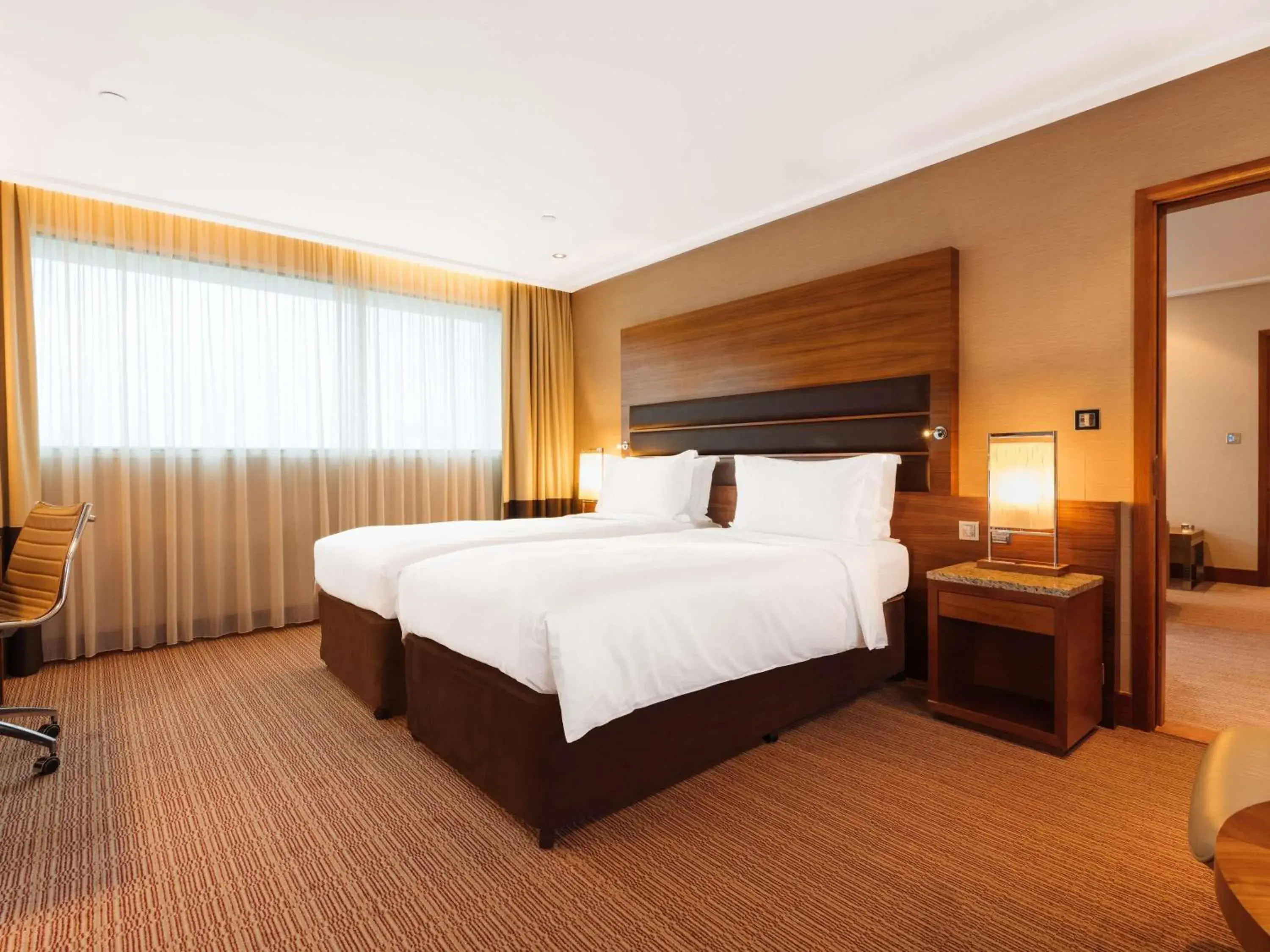 Classic Twin Room in Sofitel London Heathrow Classic Twin Room in Sofitel London Heathrow