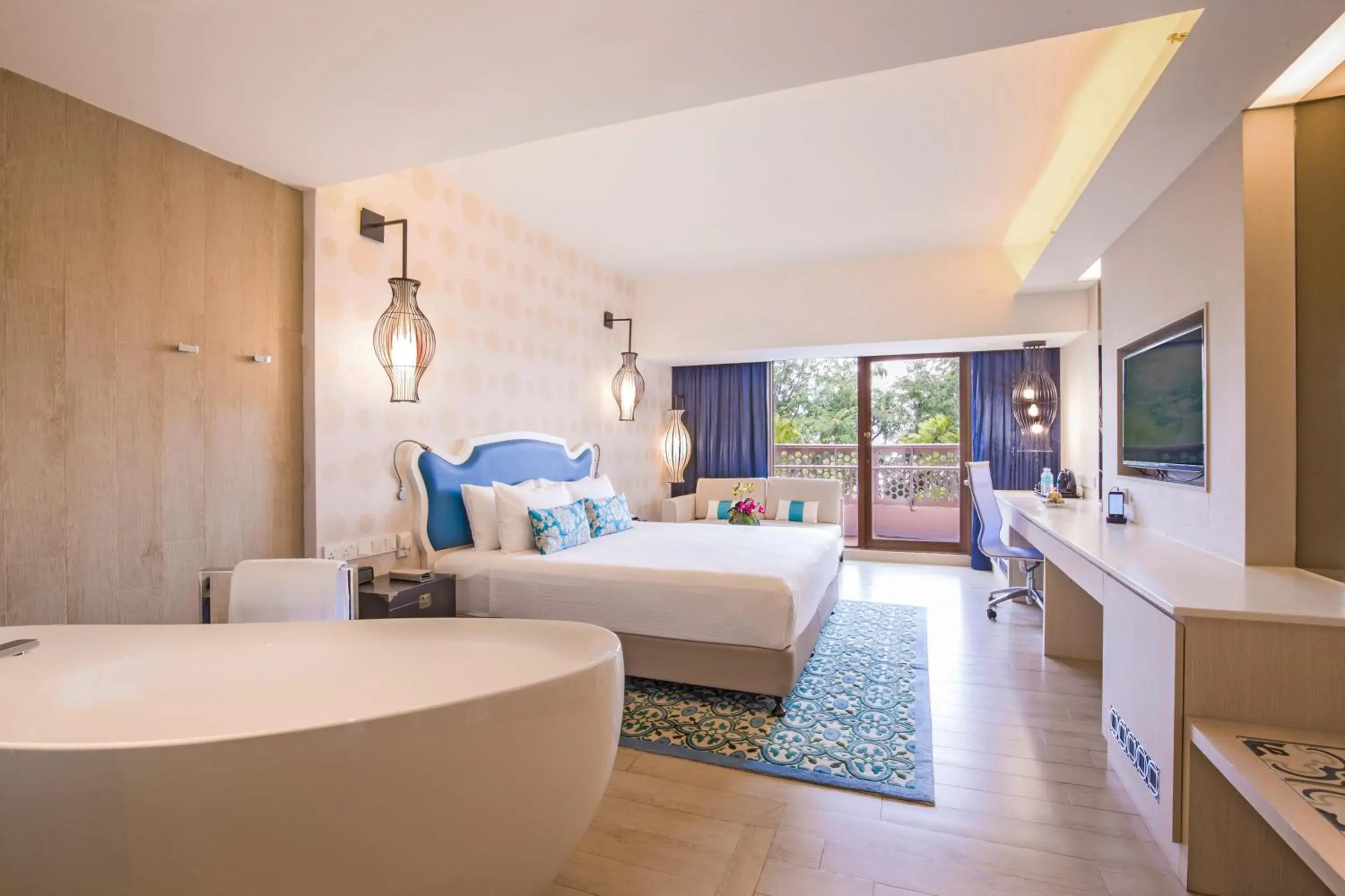 Peranakan Club in Village Hotel Katong by Far East Hospitality Peranakan Club in Village Hotel Katong by Far East Hospitality