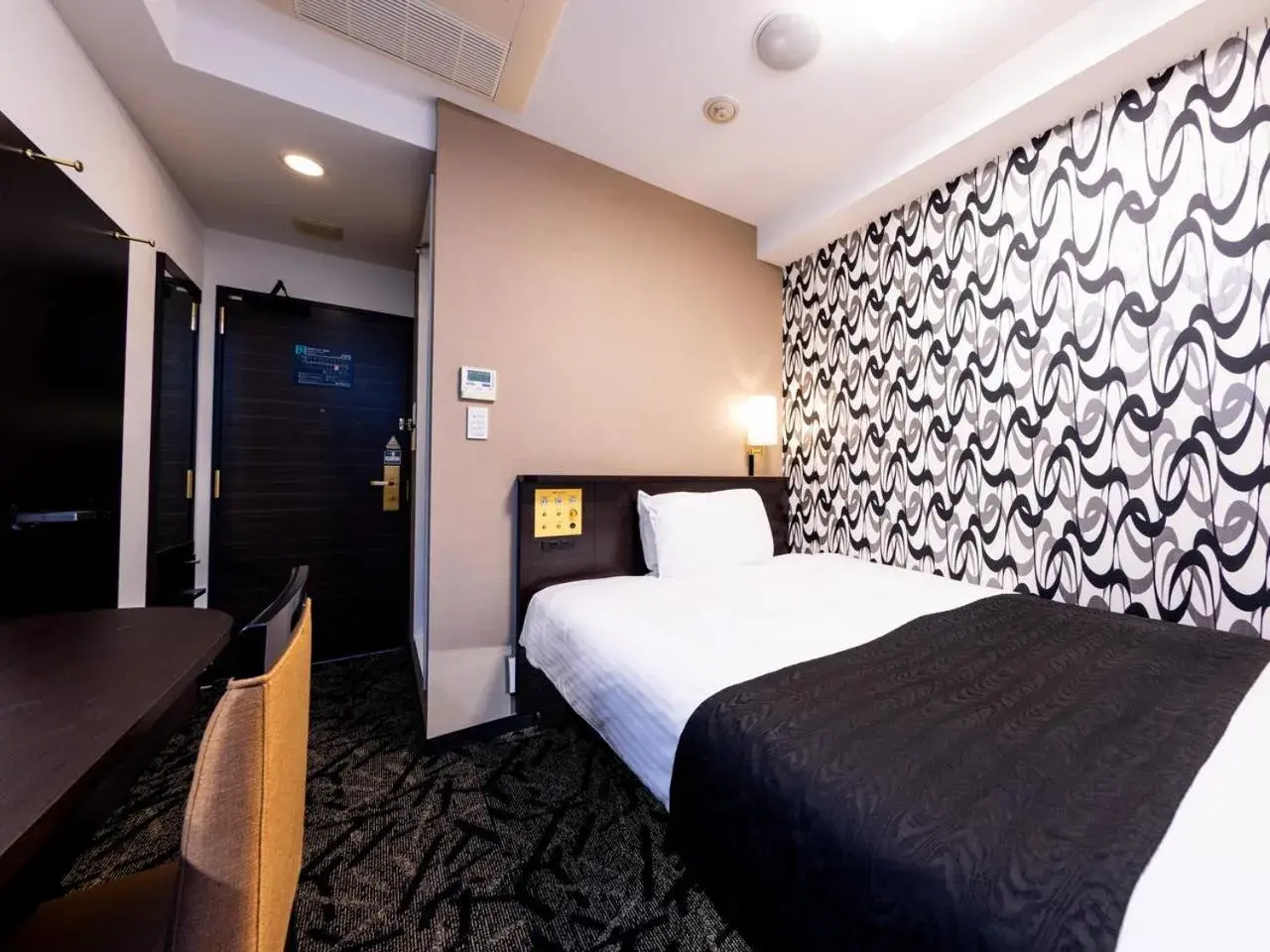 Single Room - single occupancy - Non-Smoking in APA Hotel Kodemmacho Ekimae Single Room - single occupancy - Non-Smoking in APA Hotel Kodemmacho Ekimae