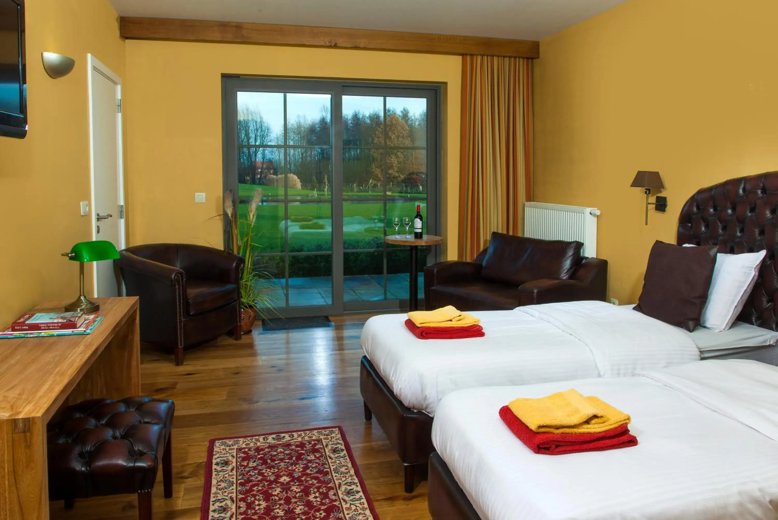 Deluxe Double or Twin Room - single occupancy in Country Lodge Hotel Moriaanshoofd Deluxe Double or Twin Room - single occupancy in Country Lodge Hotel Moriaanshoofd