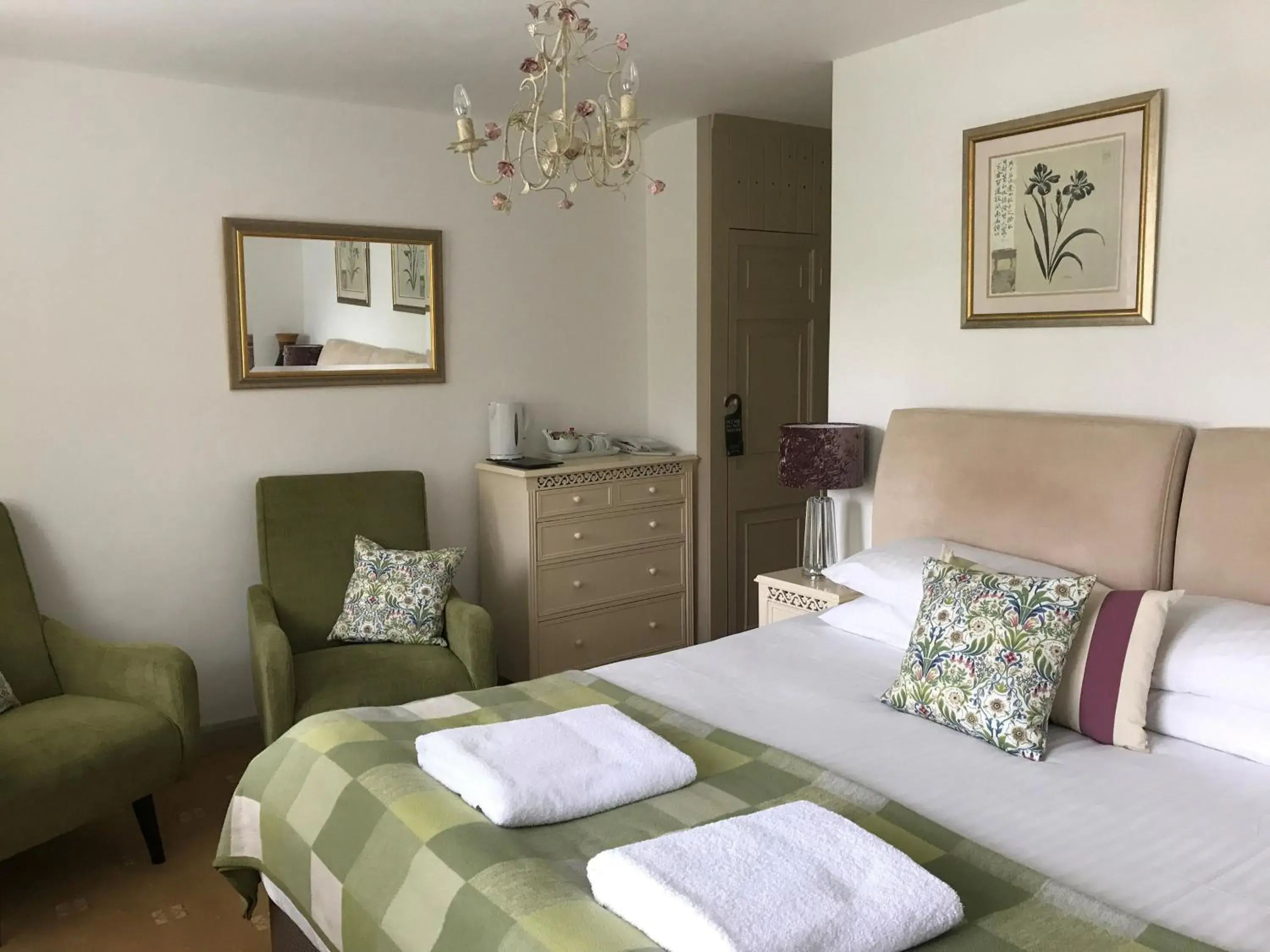 Superior Double or Twin Room - single occupancy in Combe House Hotel Superior Double or Twin Room - single occupancy in Combe House Hotel