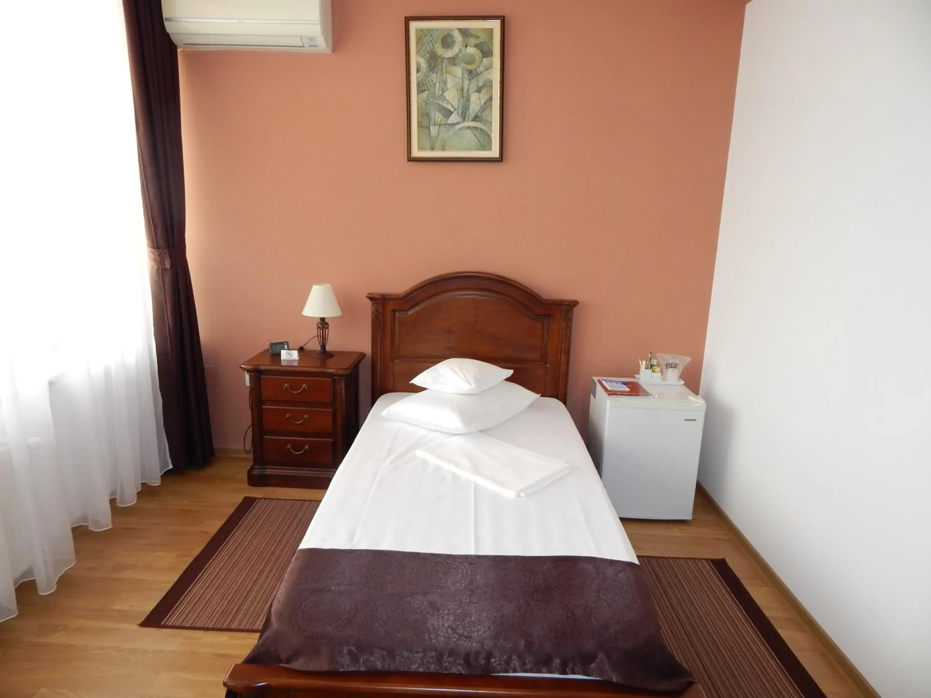 Standard Single Room in Hotel Rion Standard Single Room in Hotel Rion