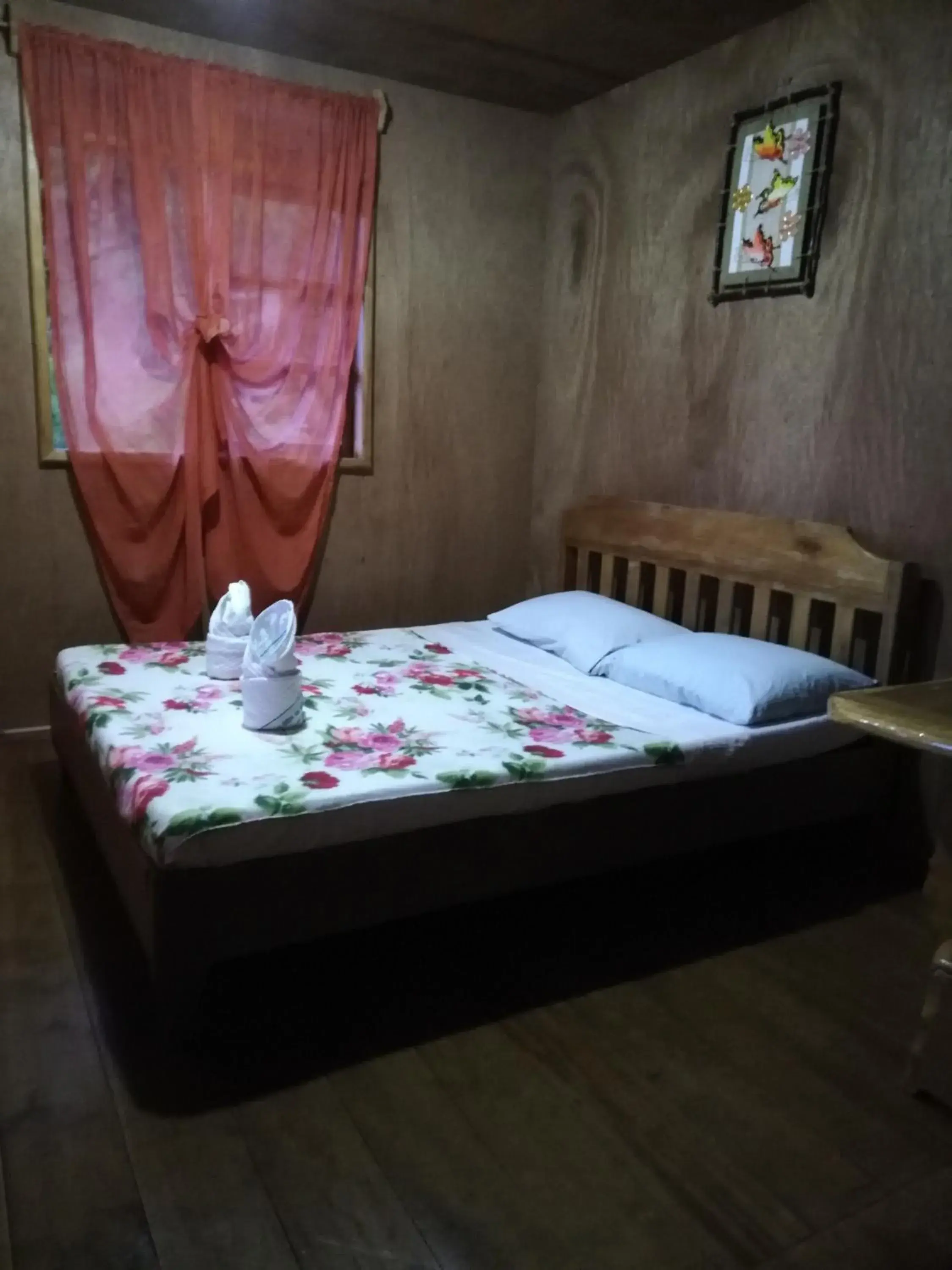 Double Room with Private External Bathroom in 7th Heaven Lodge and Cafe Double Room with Private External Bathroom in 7th Heaven Lodge and Cafe