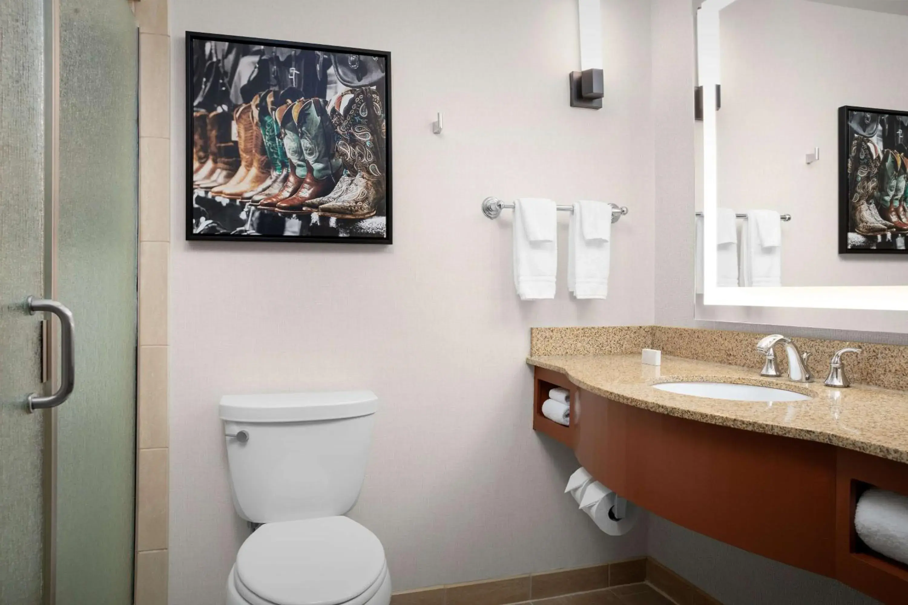 King Room - Hearing Access in Hilton Garden Inn Fort Worth Medical Center King Room - Hearing Access in Hilton Garden Inn Fort Worth Medical Center