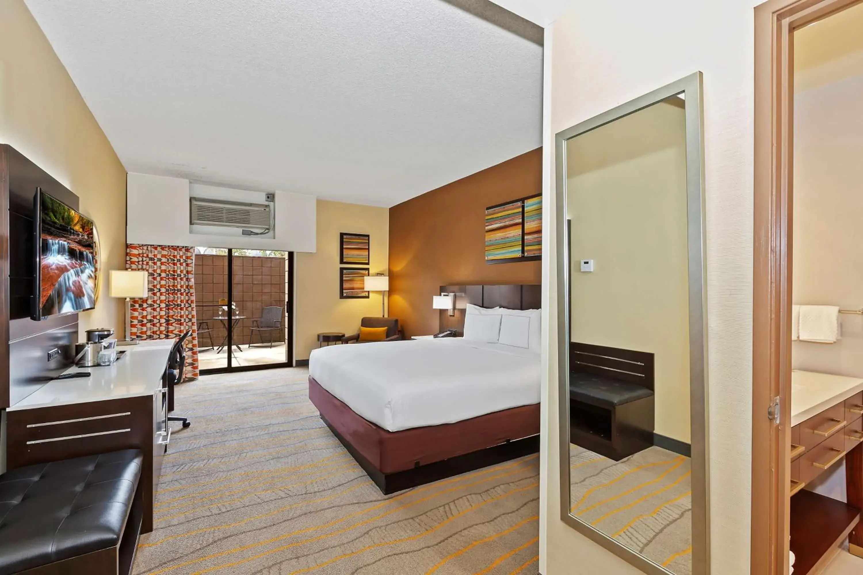 King Room with Patio - single occupancy - Non-Smoking in Doubletree by Hilton Whittier King Room with Patio - single occupancy - Non-Smoking in Doubletree by Hilton Whittier