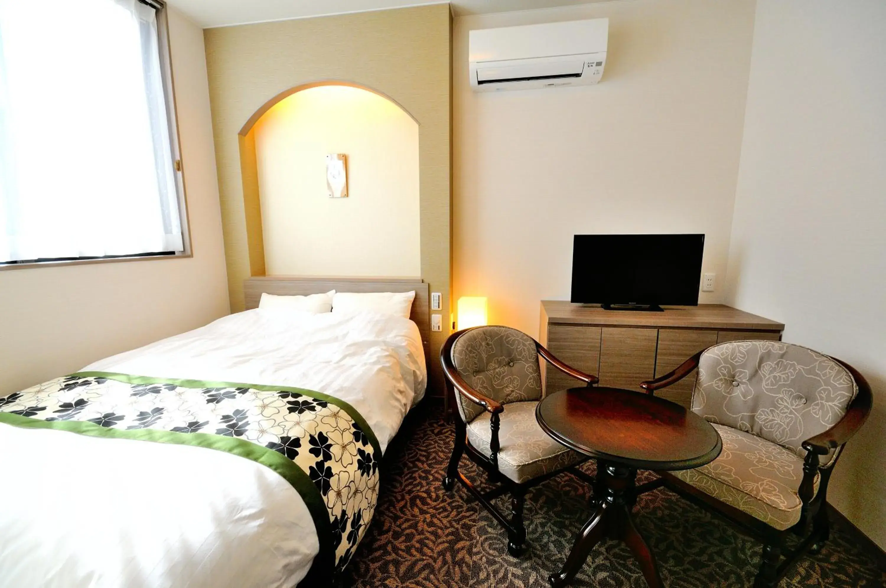 Economy Double Room With Small Double Bed 201 - single occupancy in Oyado Yukizumi Economy Double Room With Small Double Bed 201 - single occupancy in Oyado Yukizumi