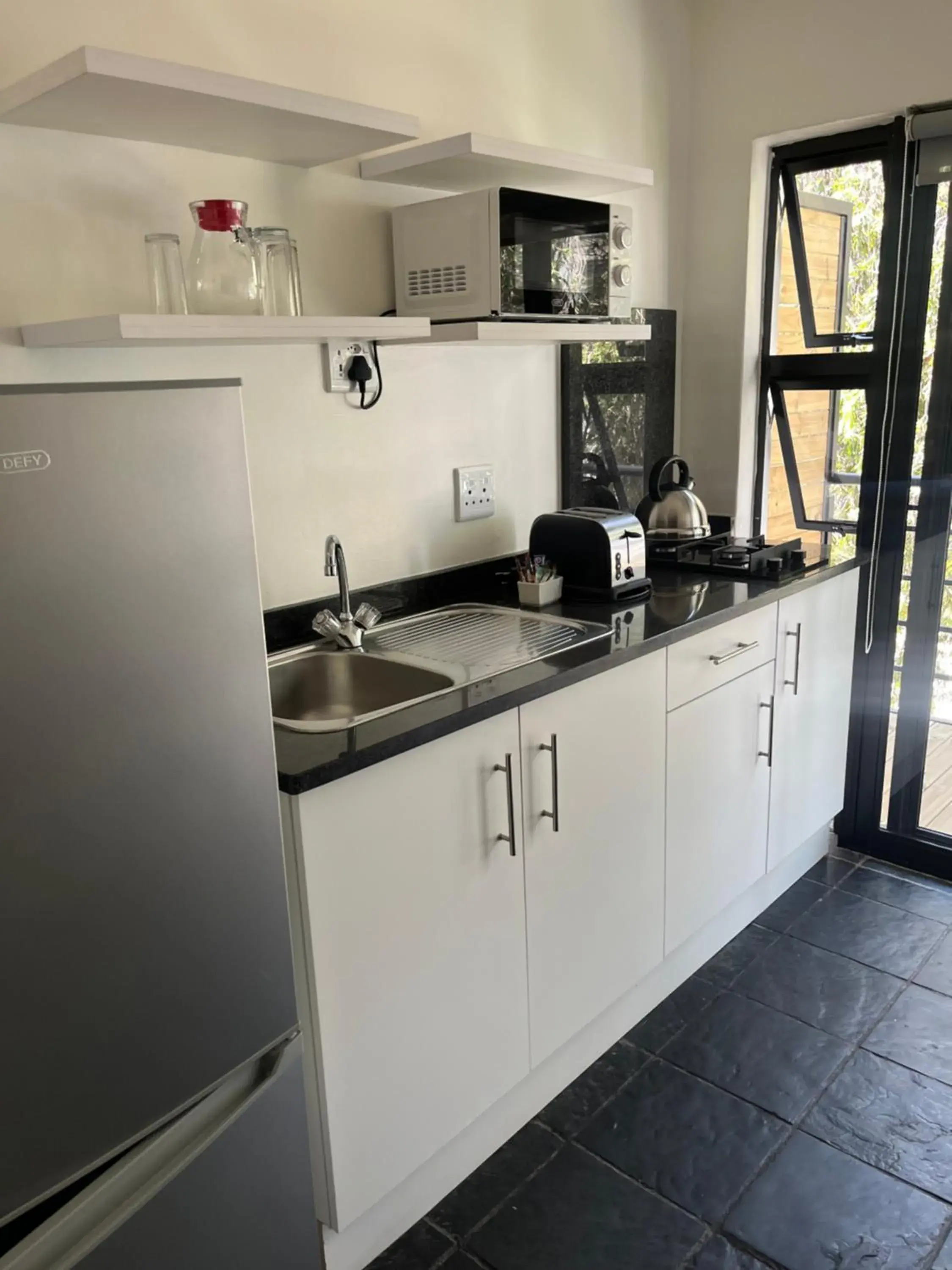 Standard Two-Bedroom Apartment in Vetho 1 Apartments OR Tambo Airport Standard Two-Bedroom Apartment in Vetho 1 Apartments OR Tambo Airport