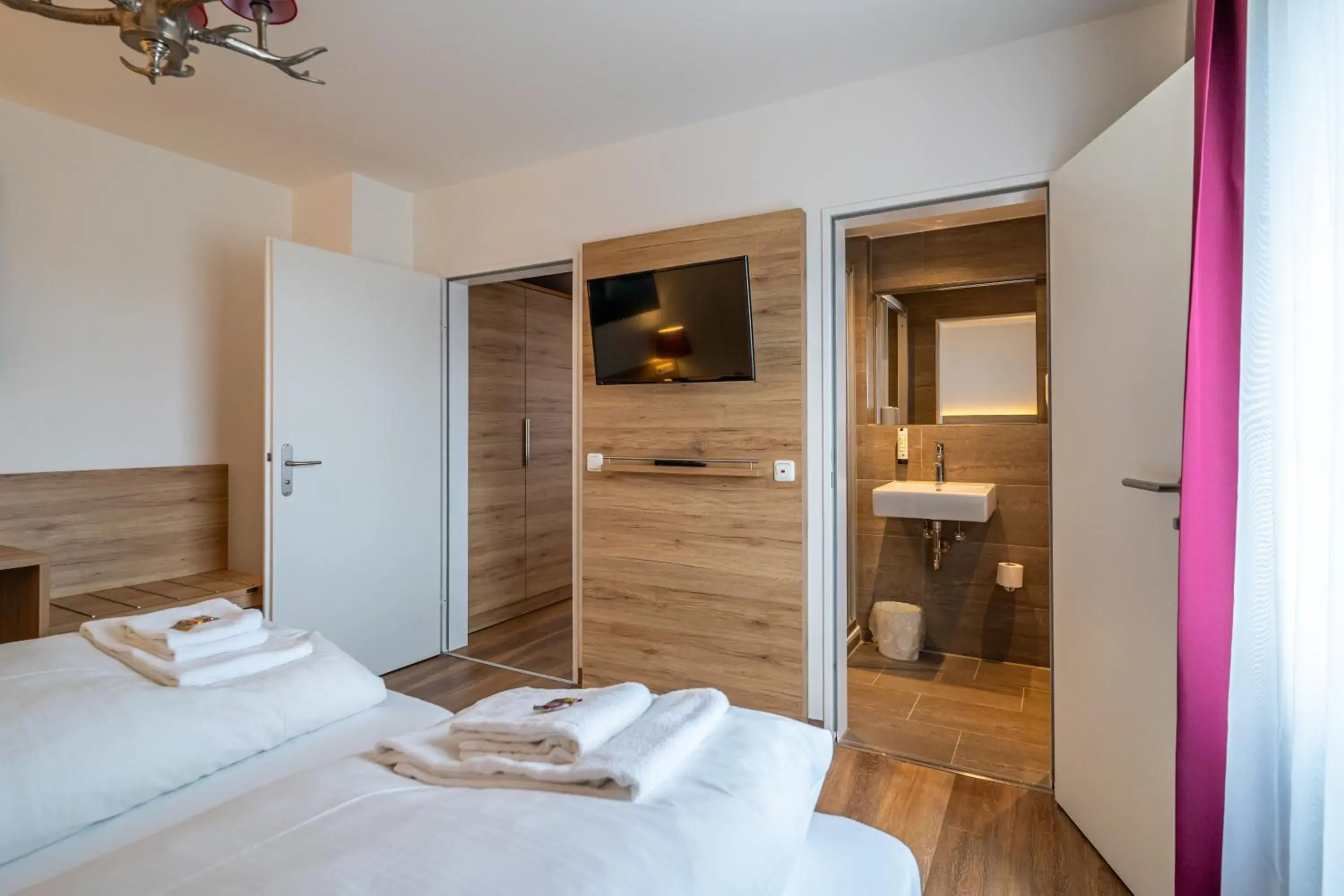 Quadruple Room in Hotel Weißbräu Quadruple Room in Hotel Weißbräu