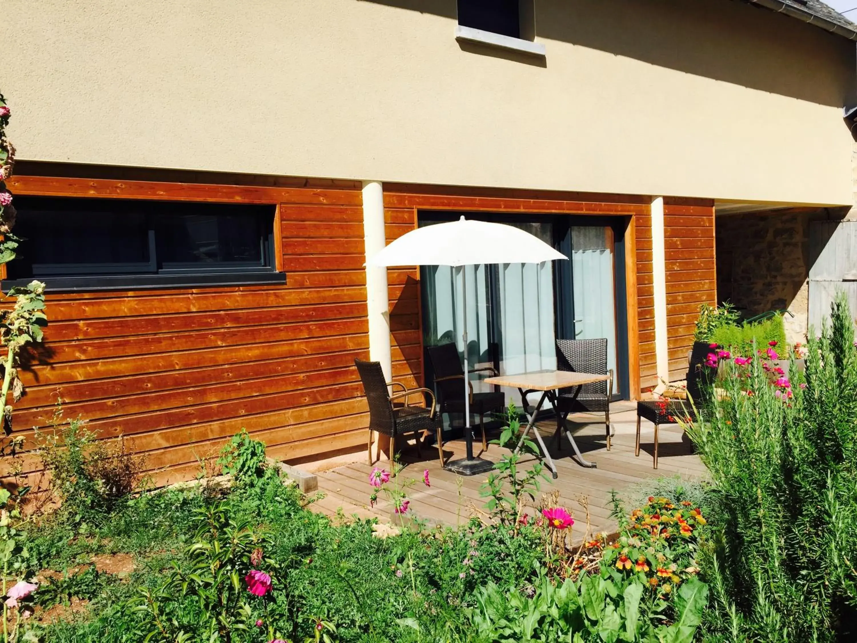 Studio with Garden View in Hôtel & SPA Rodier Studio with Garden View in Hôtel & SPA Rodier